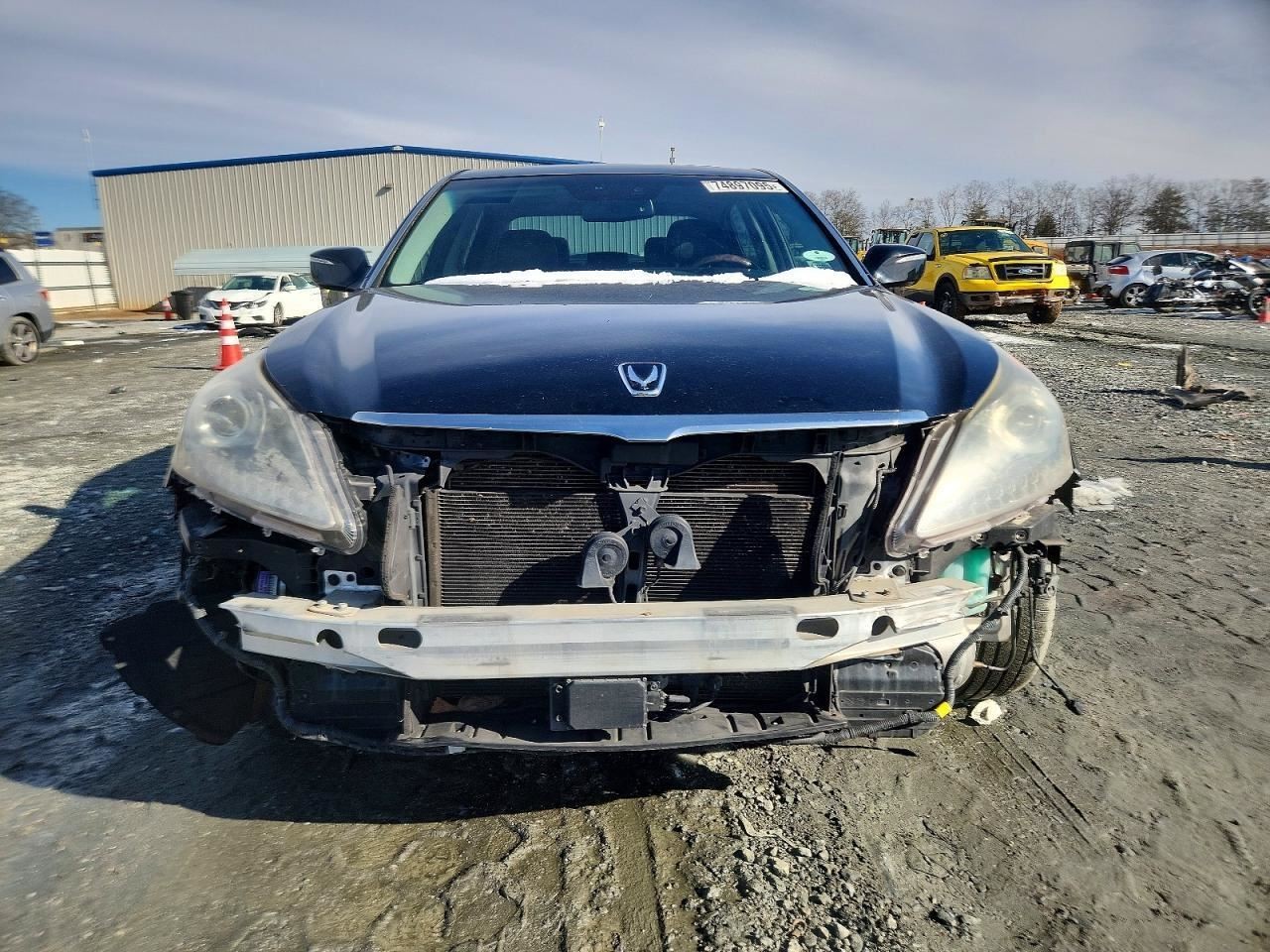 EQUUS 2015 Glove Box 5002216