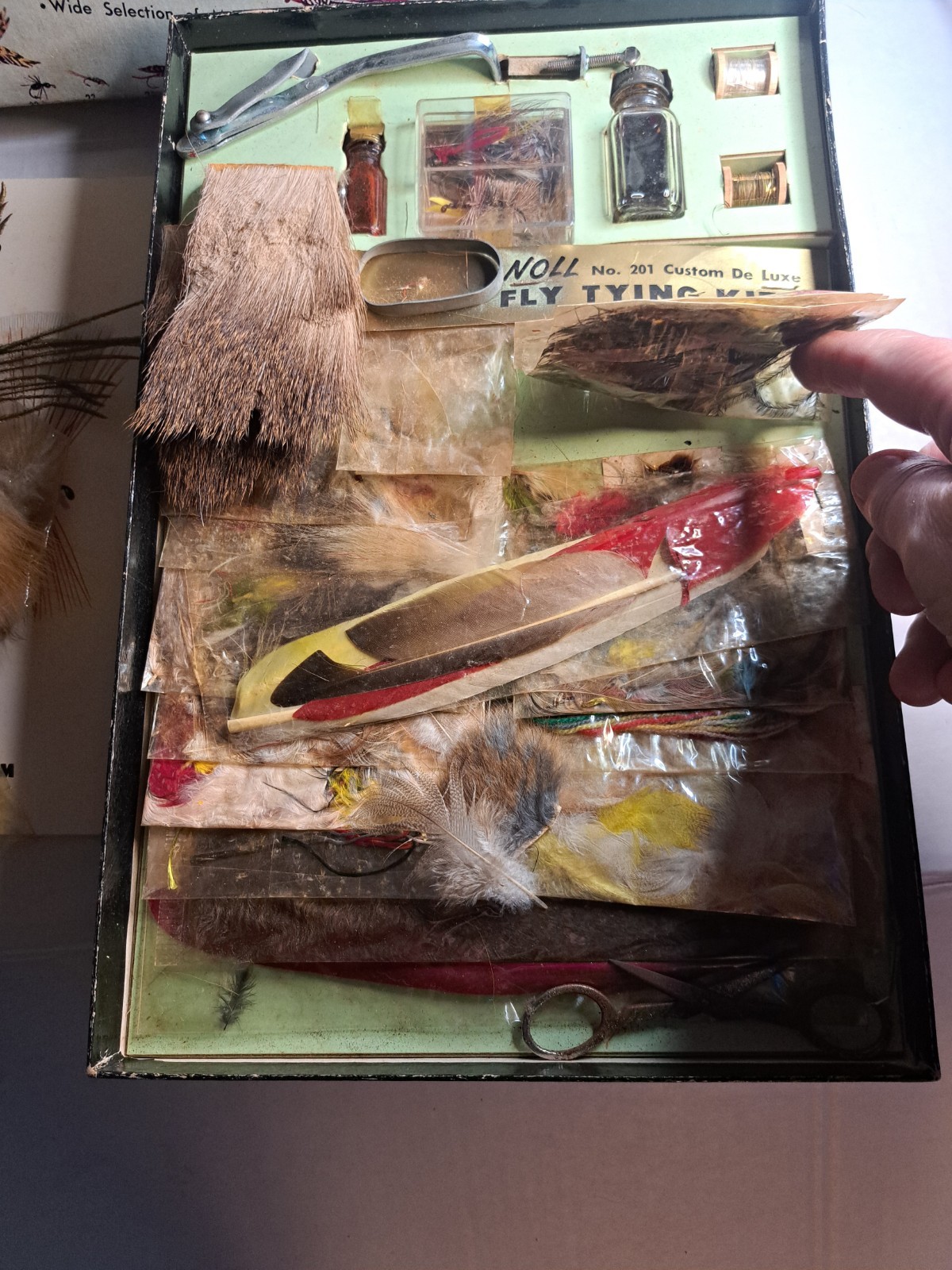 Vintage Noll No. 201 Custom De Luxe Fly Tying Kit w/ Trout Flies Book + Extras A