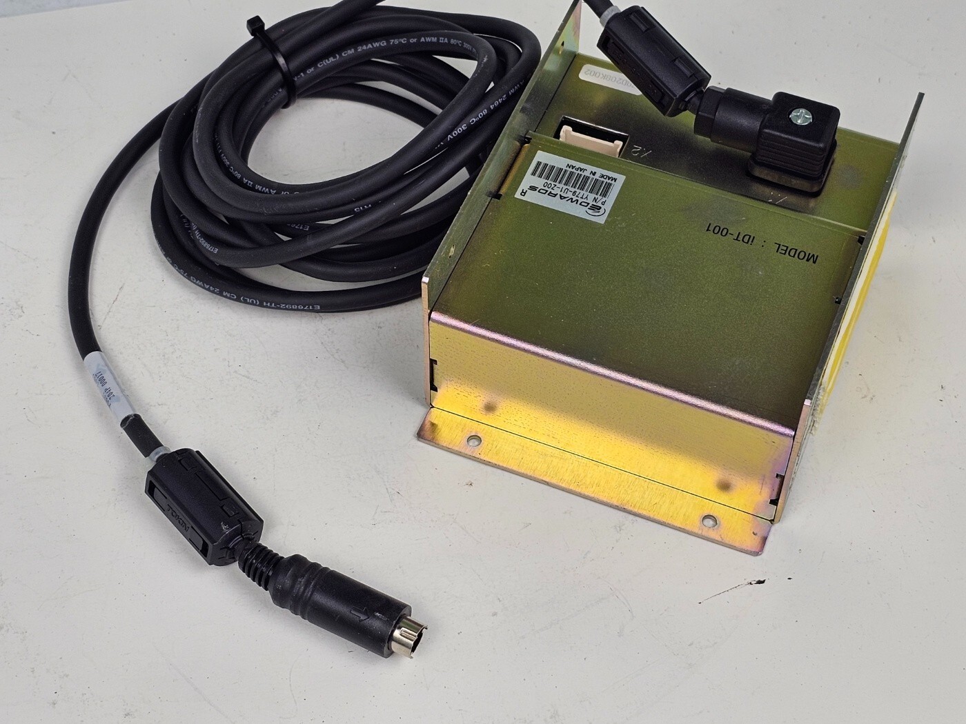 EDWARDS STP-iX pump series iDT-001
