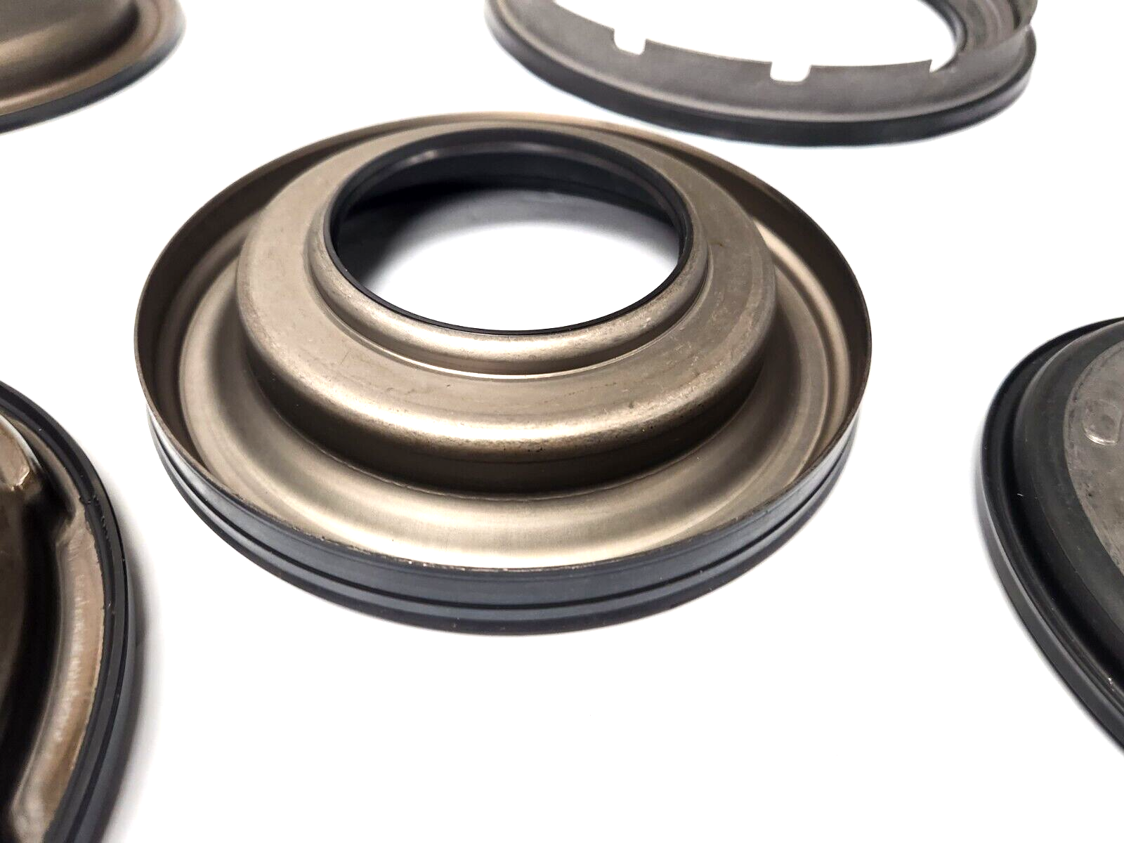 .For Dodge 68RFE PISTON KIT bonded molded 5 piece kit By S.E.A.L.