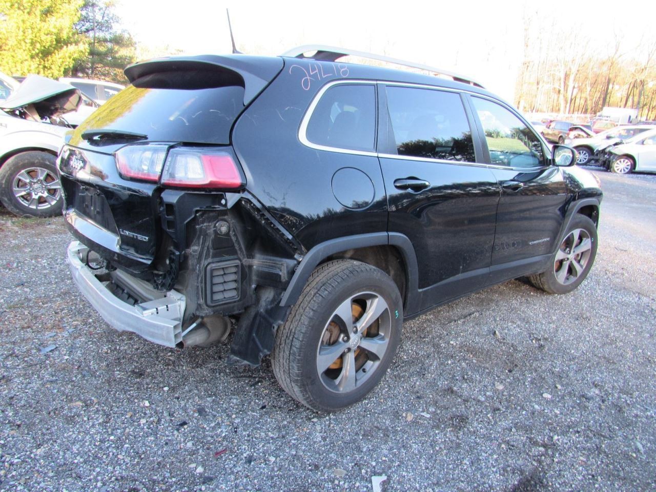 CHEROKEE 2019 Glove Box 1014889