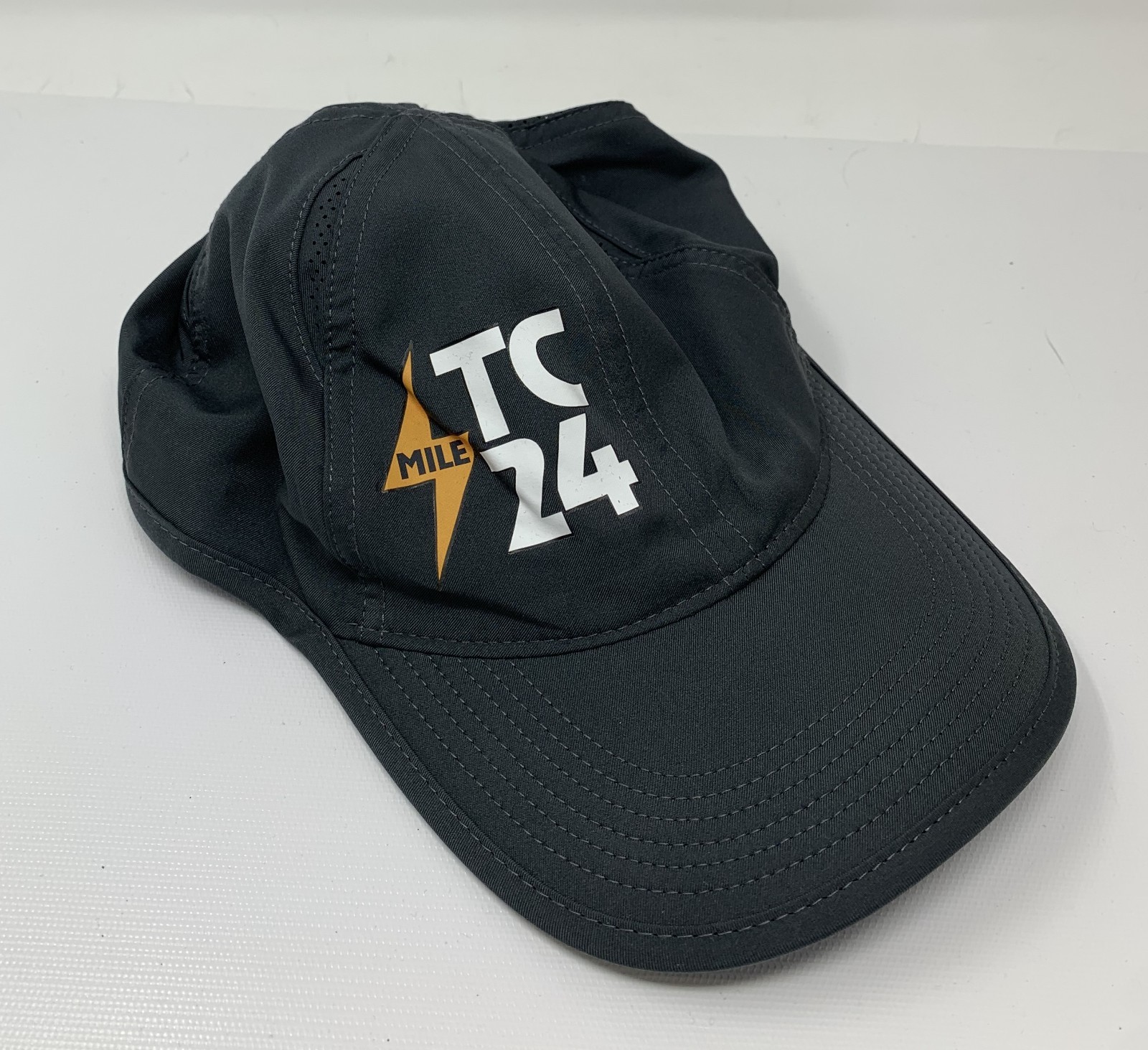 Nike TC24 Running Hat