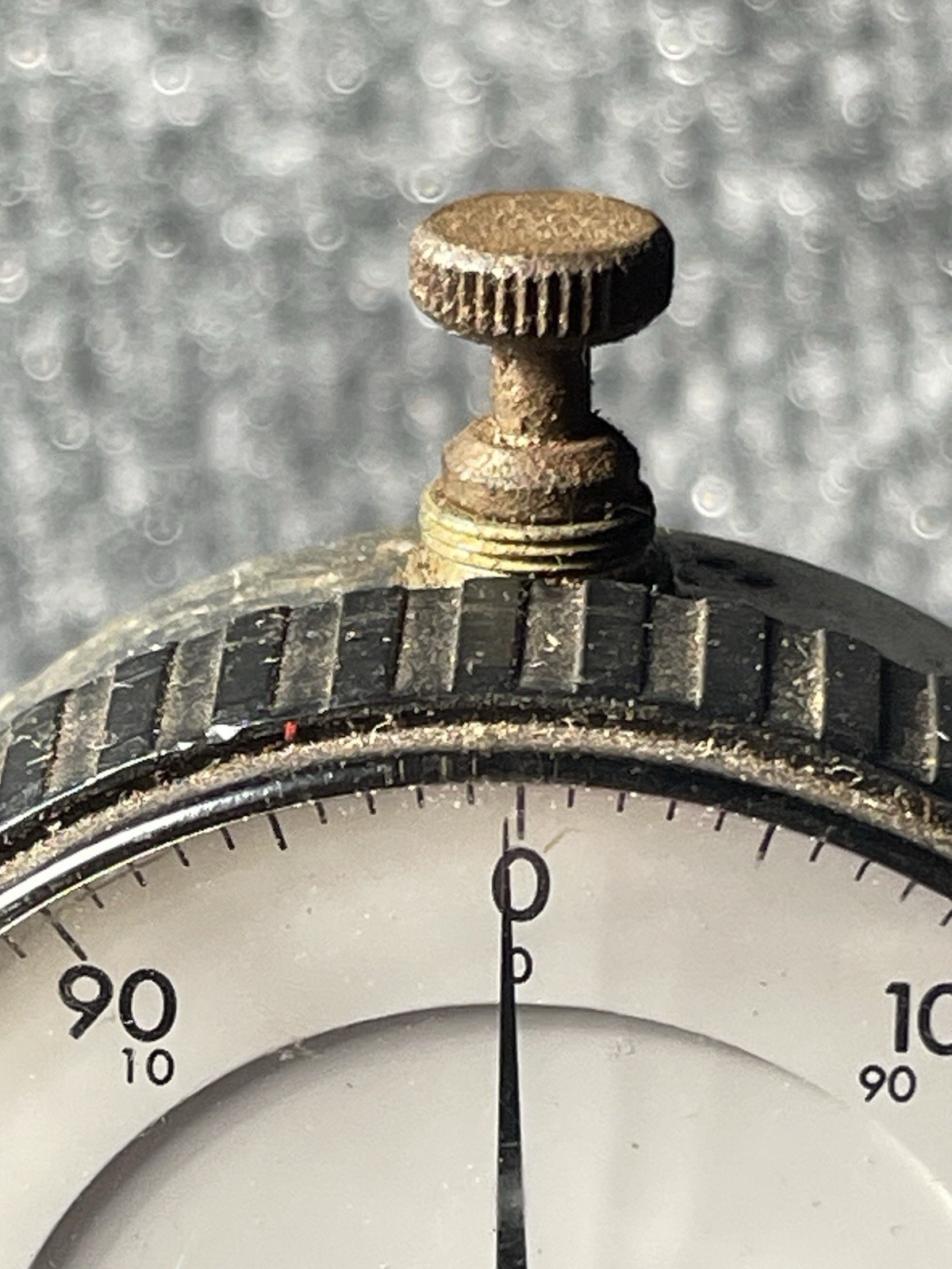 Mitutoyo No. 2416F Dial Indicator On Heavy Tripod Base (Note Rust)