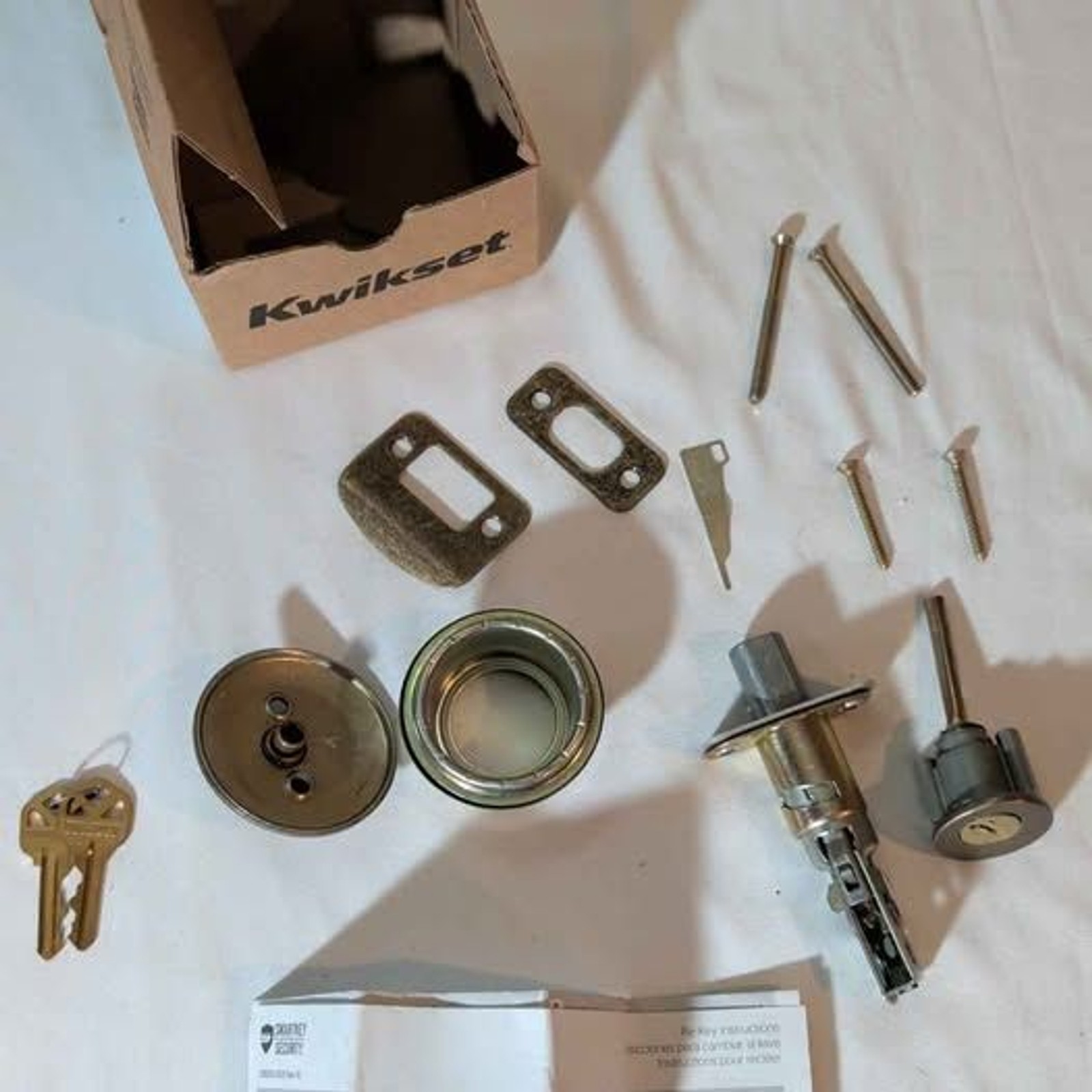 Open box Kwikset 660 Single Cylinder Deadbolt