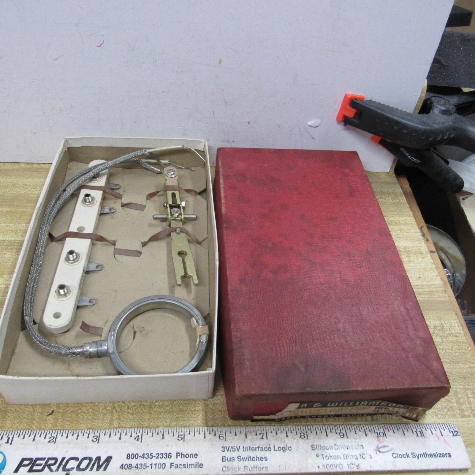 PLUG IN COIL 4 pin  B&W 3369 JACK BAR  NOS HAM RADIO
