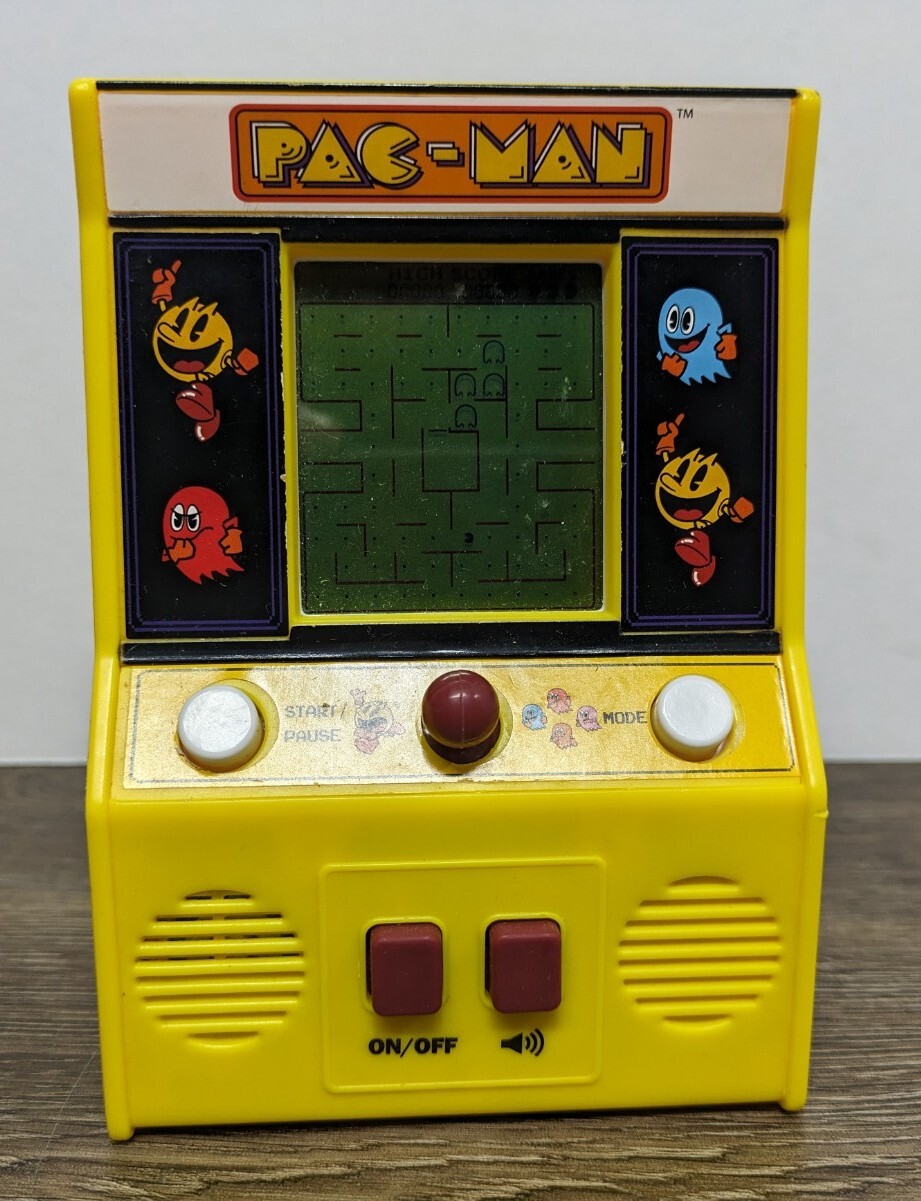 Pac-man Handheld Electronic Mini Arcade Game Basic Fun #09521 Bandai - Tested