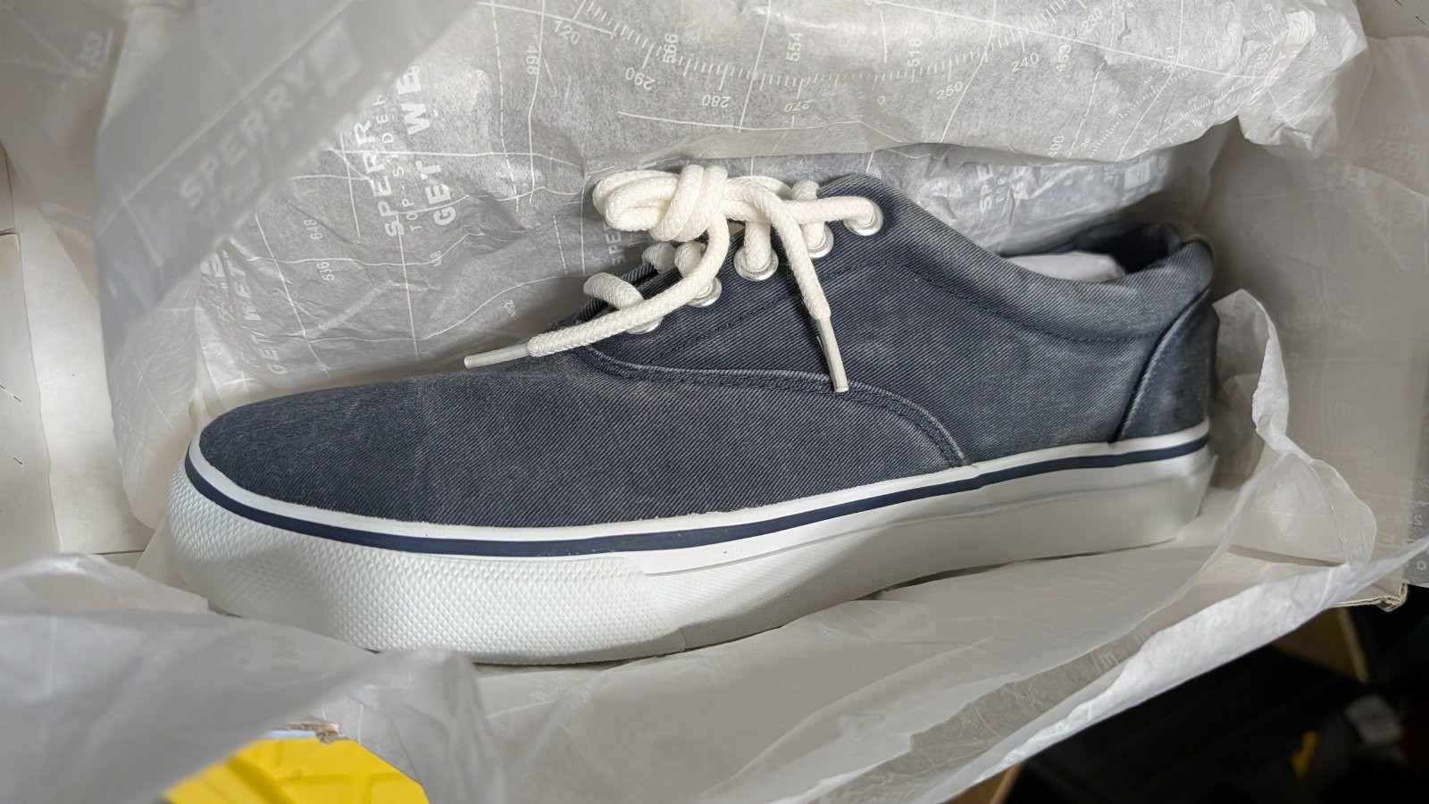 Sperry Top-Sider Men's Striper Navy Sneakers Size 11