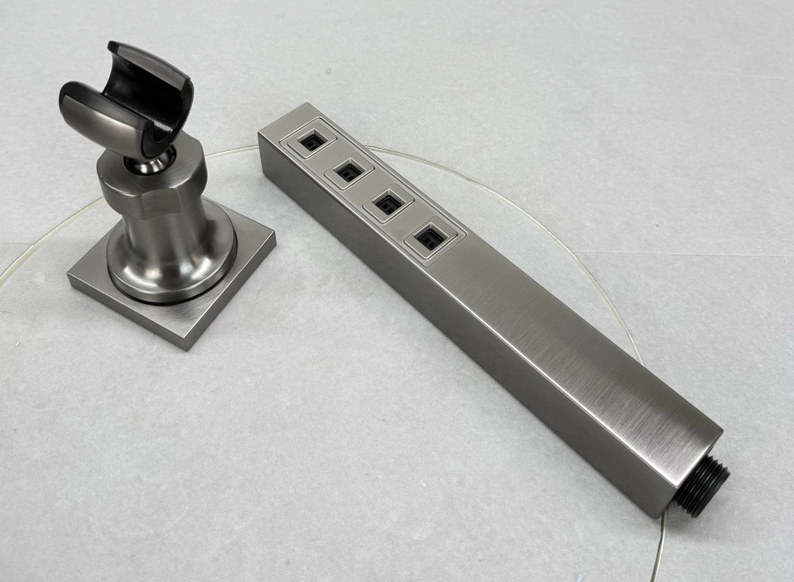 Delta 55567-KS-PR Ara Angular Single Function Hand Shower in Black Stainless