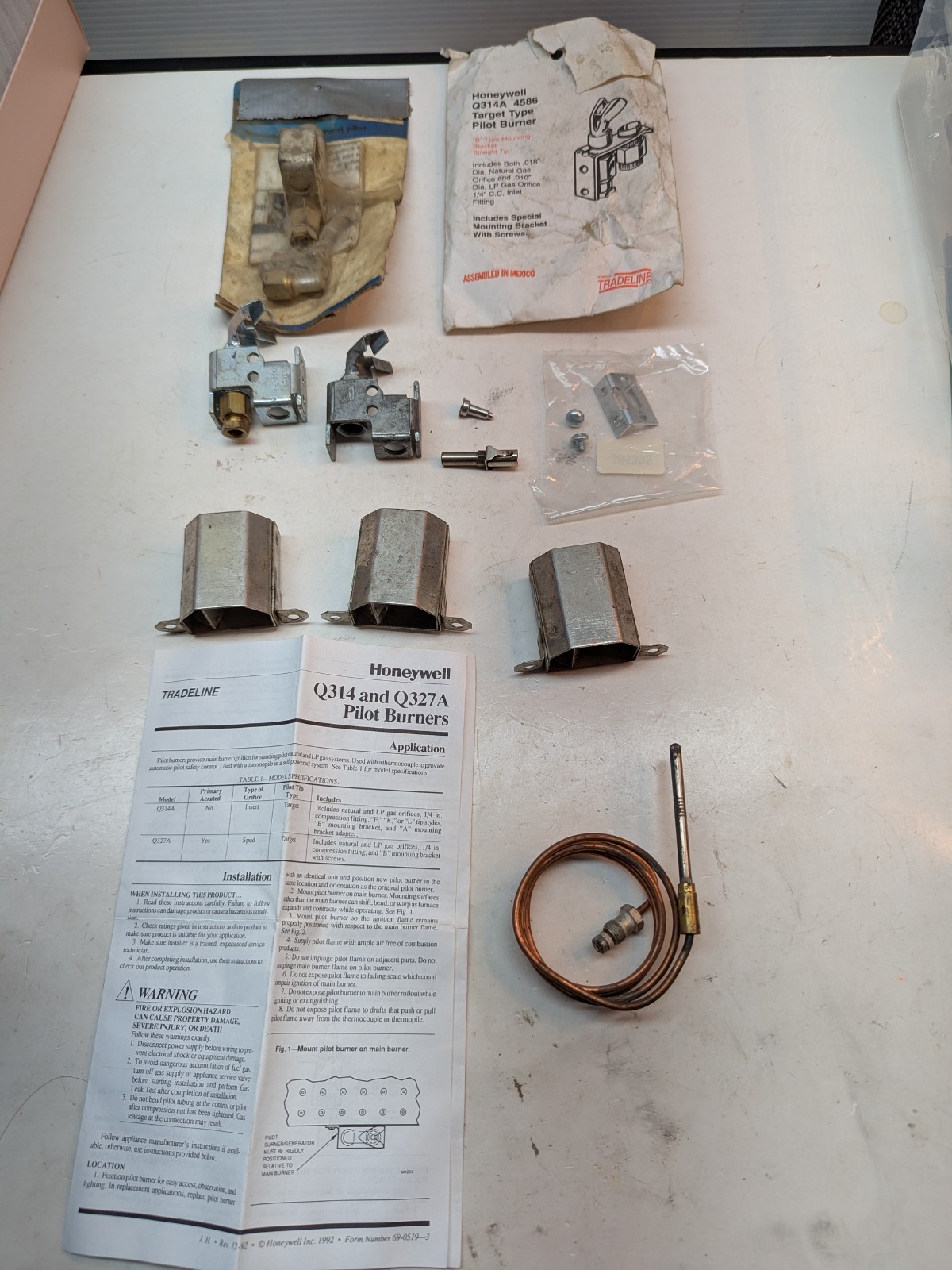 Honeywell Q314 and Q237A Pilot Burners Set with User Manual