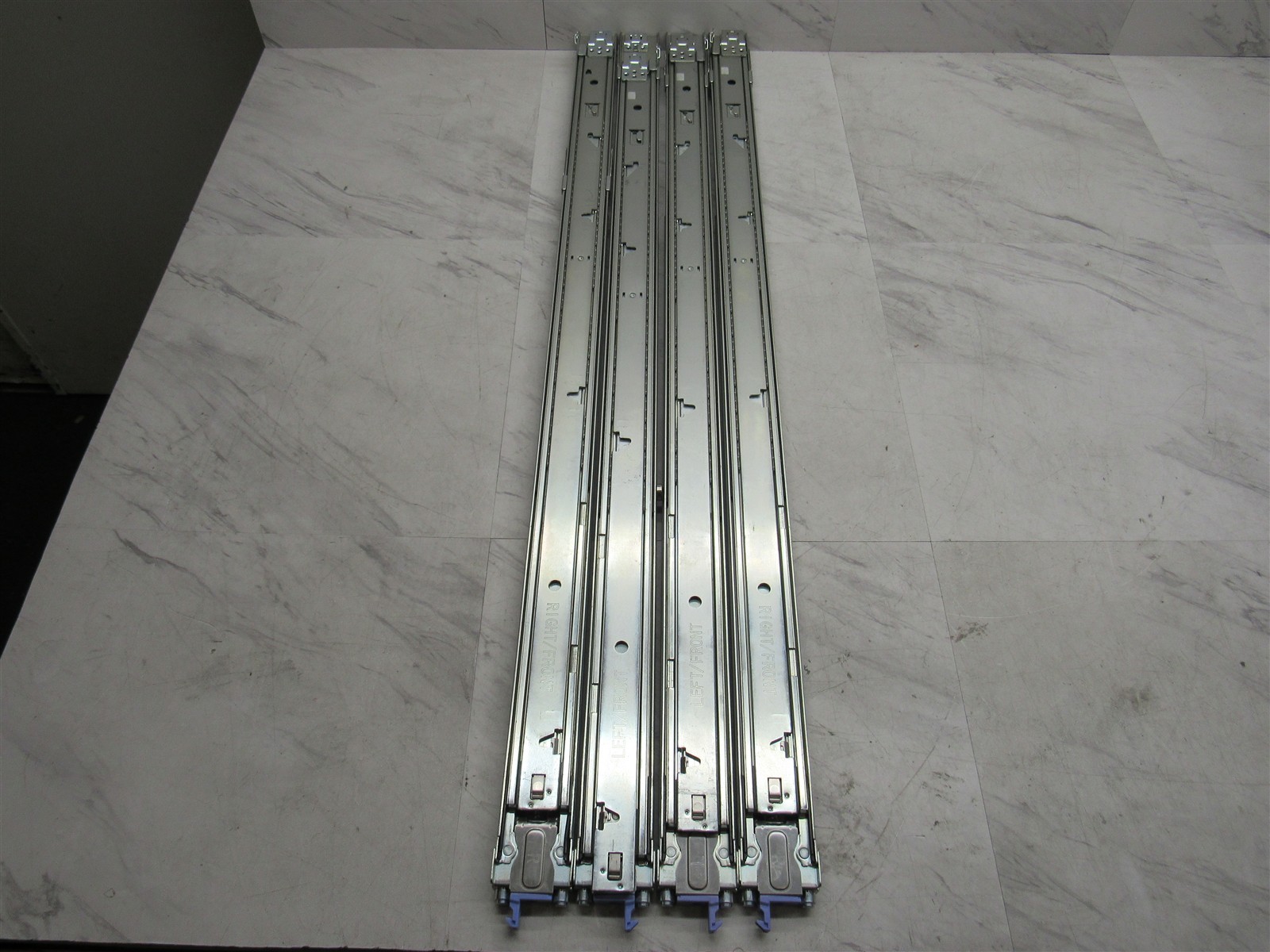 2 LOT IBM Lenovo X3550 X3650 M5 Left & Right Server Rail Kit 00KG976 00KG975
