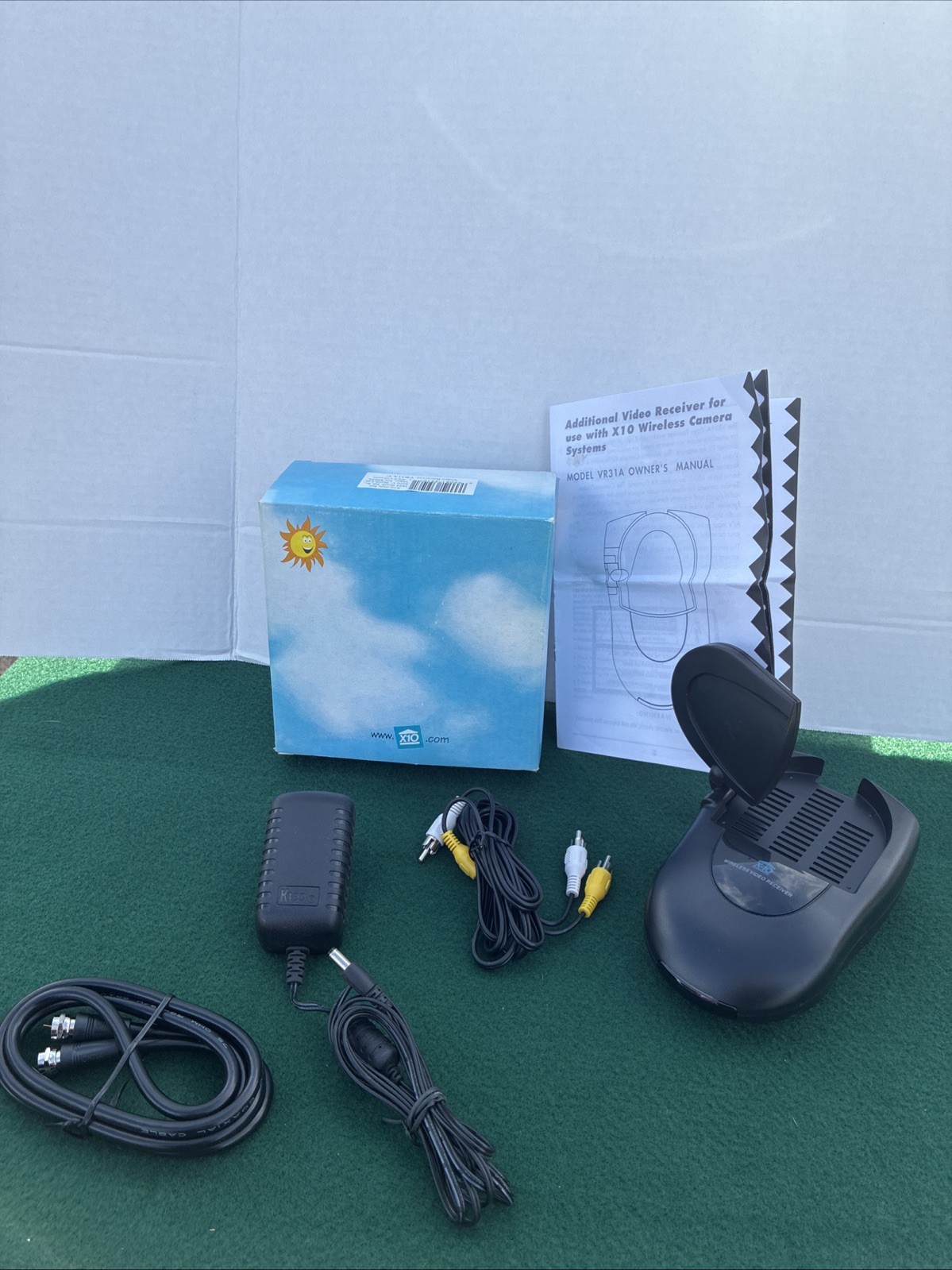 X-10 VR36A-C Video Receiver  New in Box! Home Security(x10-bb) with powersupply