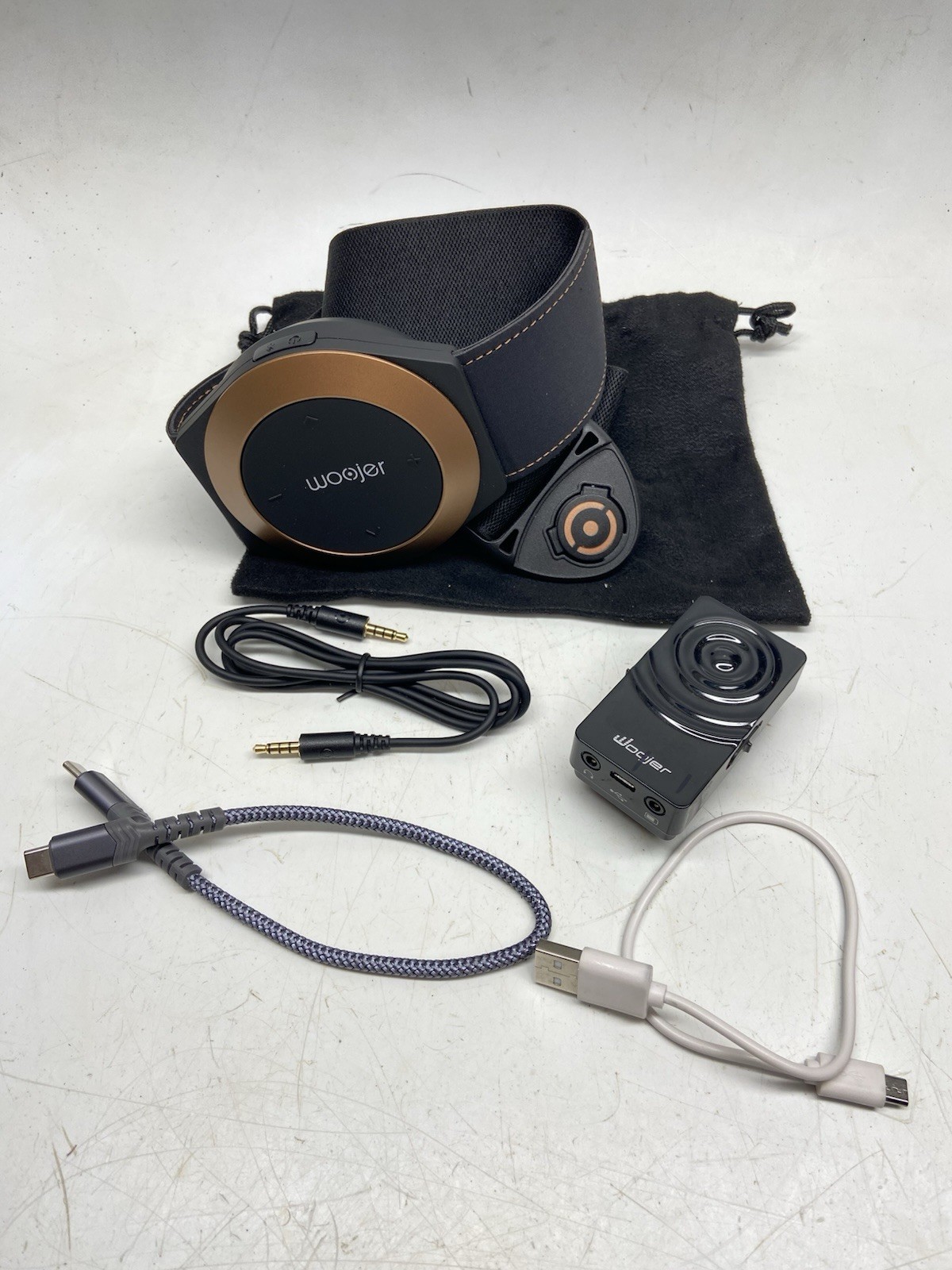 Woojer Strap Edge Haptic & Woojer Mini Wireless bluetooth VR, Working.