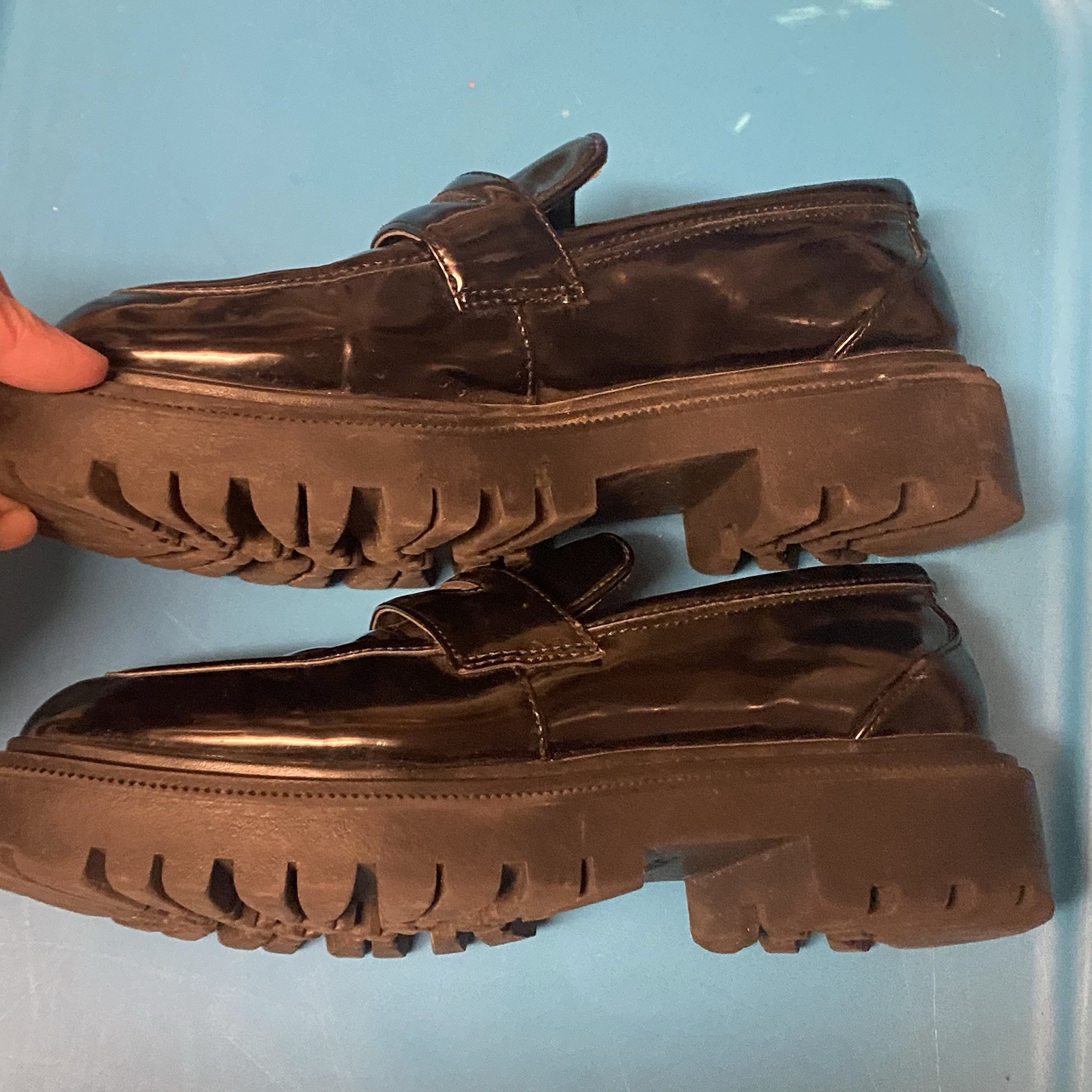 Aldo Womens Black Patent Leather Penny Loafers Shoes Size 35 US 4.5 To 5 Chunky