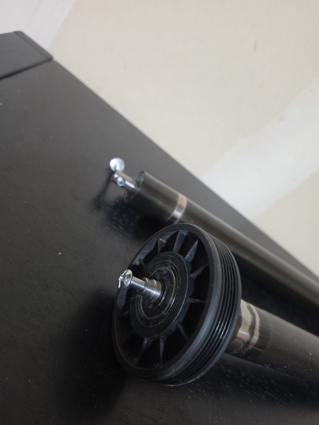 SereneLife Treadmill SLFTRD30 Front & Rear Rollers (202)