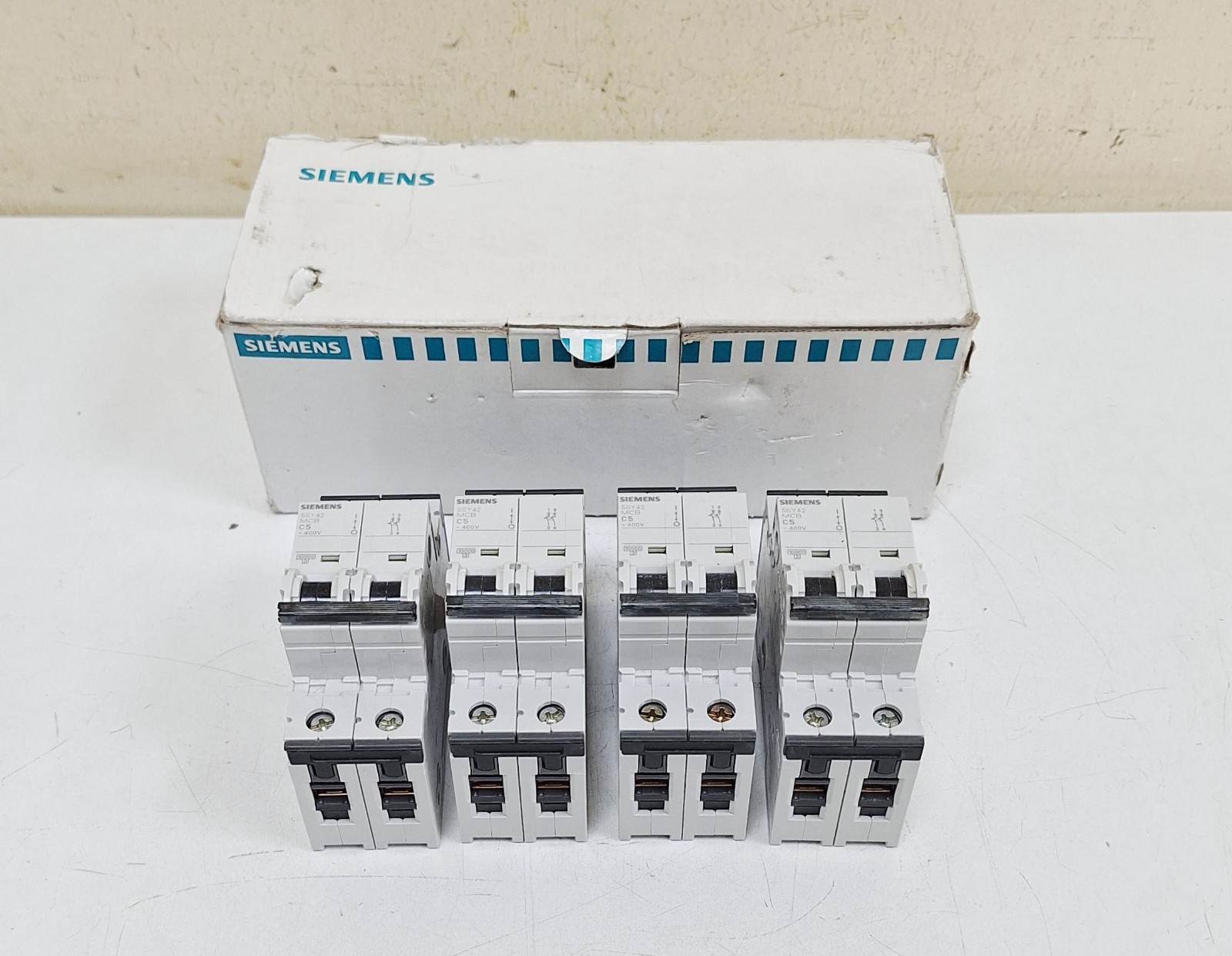 Siemens 5SY4 211-7 MCB C5 Miniature Circuit Breaker 2P (Box of 4 pcs)