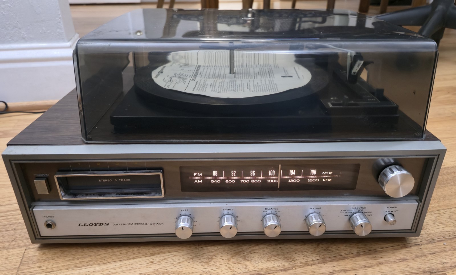 Vintage Lloyd's 8-Track Record Player AM/FM Lloyds M961A Tested Partially Works!