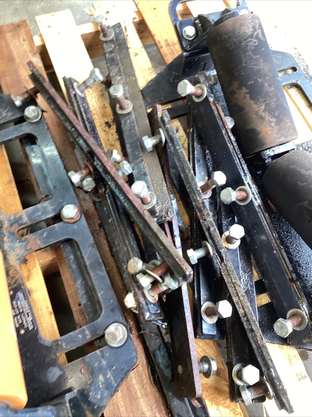 2 LJ WELDING AUTOMATION Model HZD-100 WELDING PIPE ROLLERS W/extra Brackets