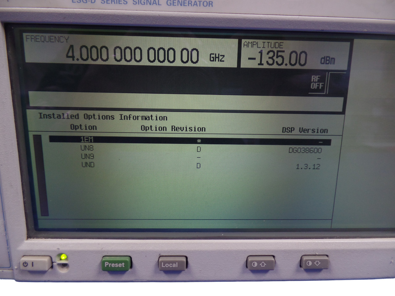 Agilent E4433B 250 kHz - 4.0 GHz ESG-D Series Signal Generator - Free Shipping