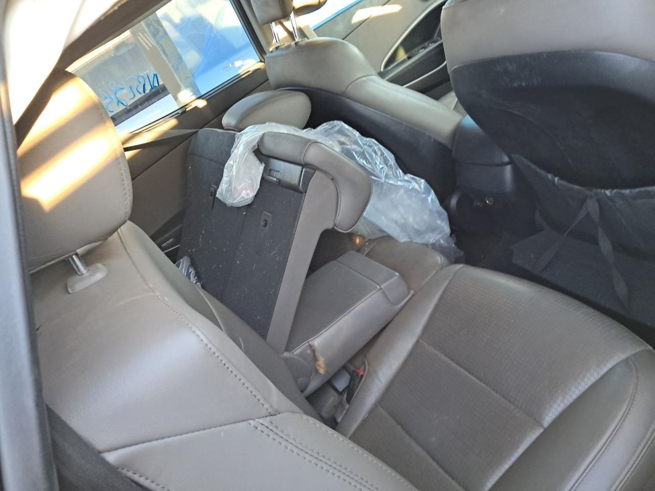 SANTA FE 2015 Glove Box 4899342