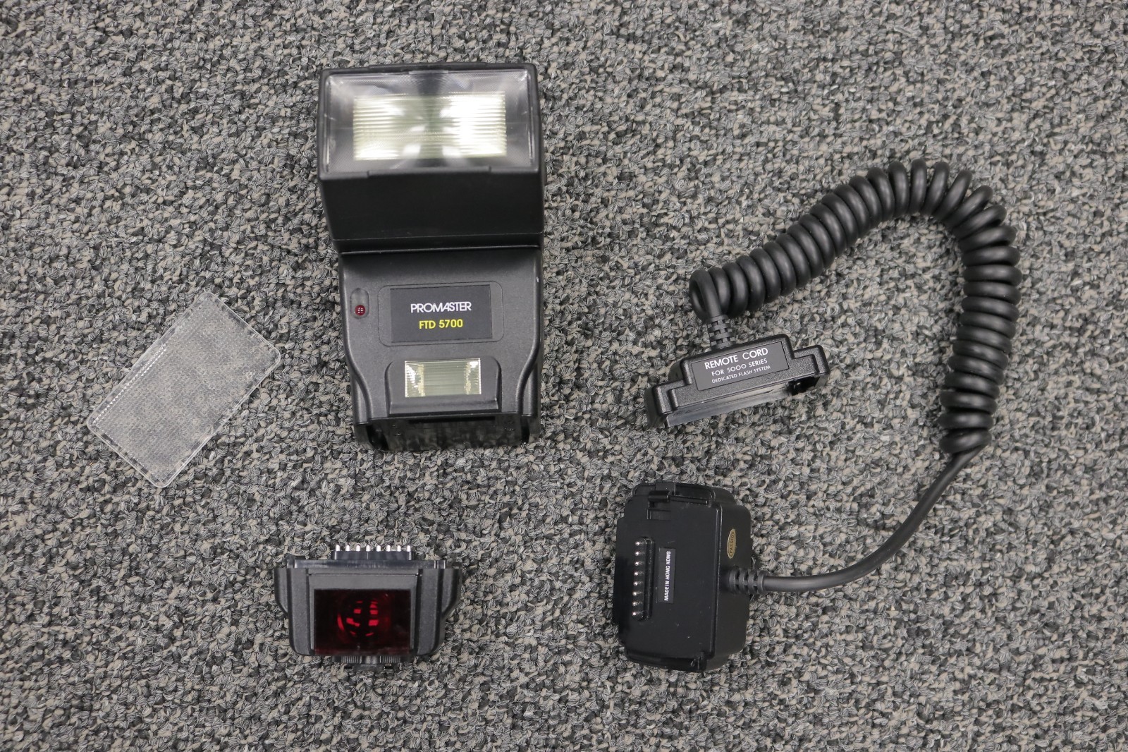 Promaster FTD 5700 Shoe Mount Flash - with extension cable & diffuser.