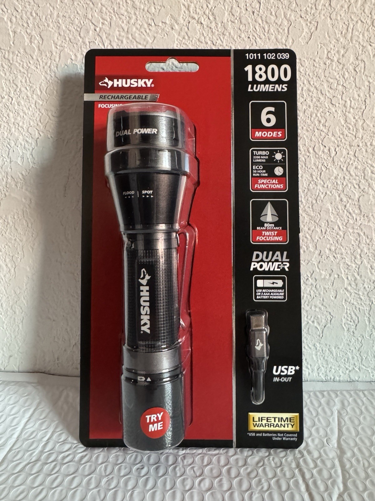 Husky 1800 Lumens Dual Power LED Rechargeable Tactical Focusing Flashlight