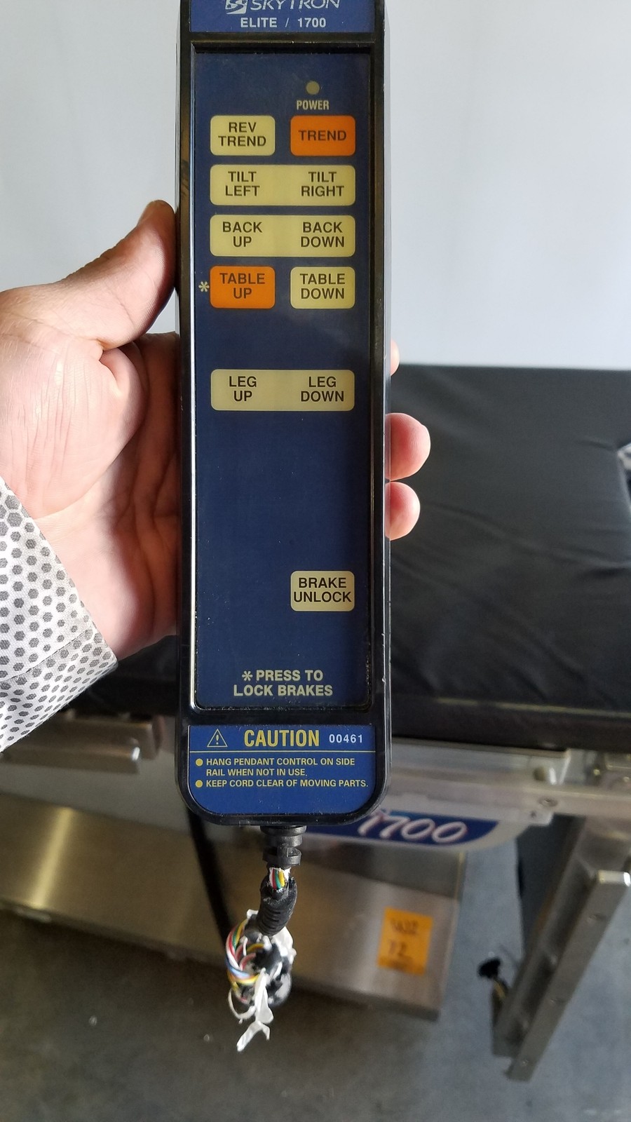 Skytron 1700 Surgical Table With Hand Control