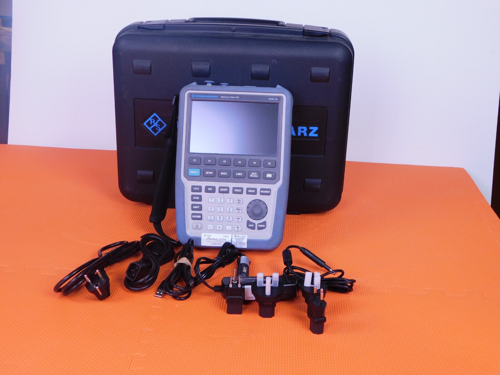 Rohde & Schwarz Spectrum Rider FPH Handheld Spectrum Analyzer (Opt B22, K15)