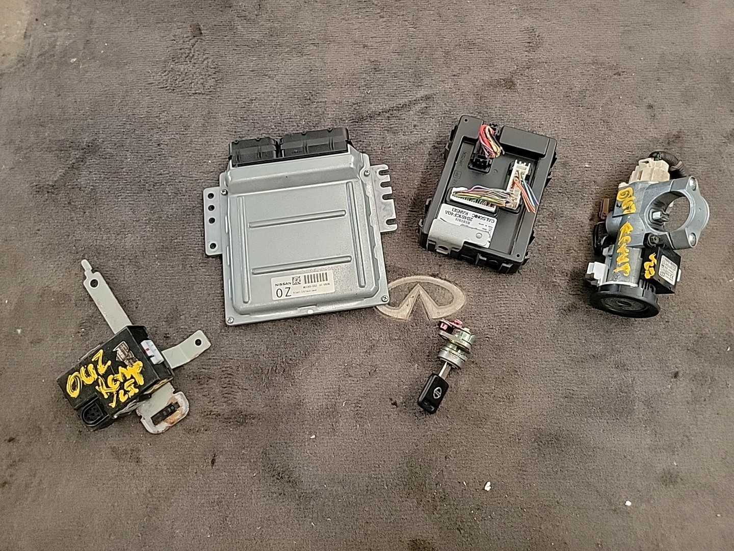 2006 Nissan 350z Manual Revup ECU Immobilizer Bcm Key Set OEM
