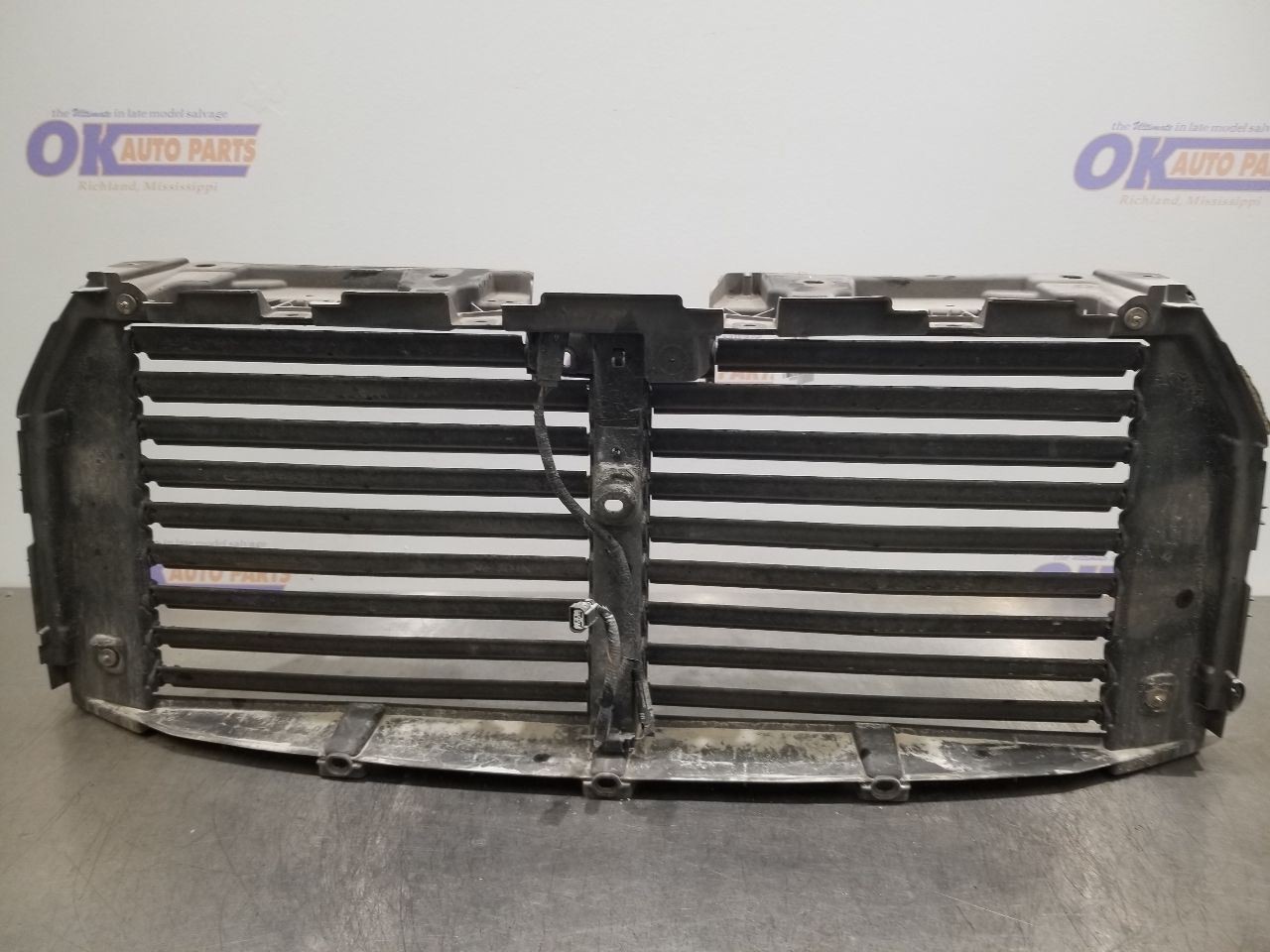 16 FORD F150 UPPER AIR SHUTTER 3.5L