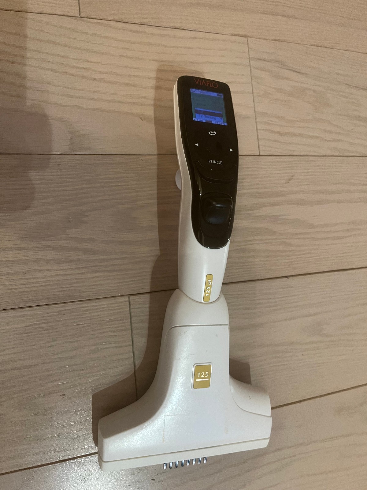 Integra   Viaflo Pipette Electronic 8 Channel 125  ul  Warranty  multichannel