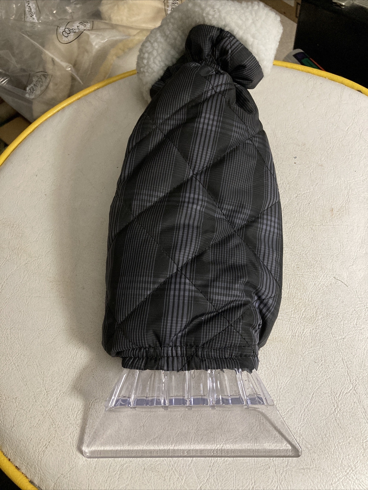Ice Scraper Mitt New