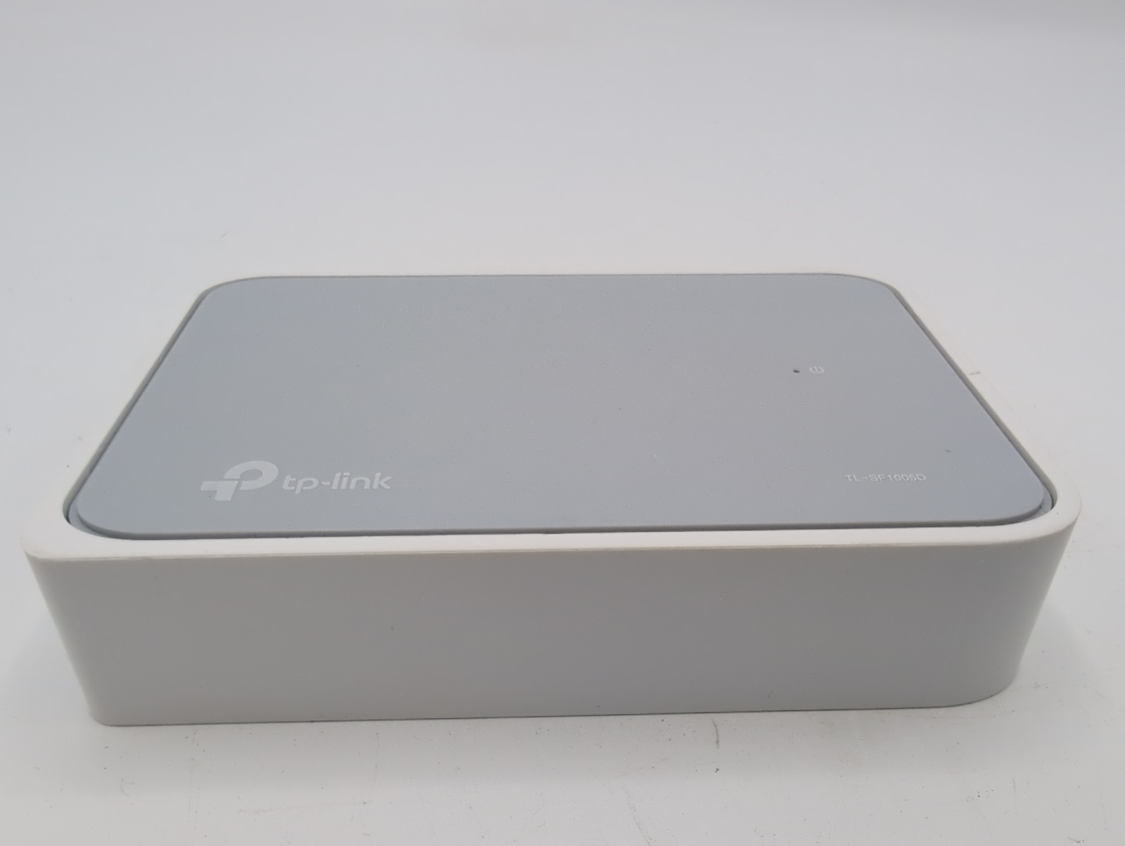 TP-LINK (TL-SF1005D) 5 Port Desktop Ethernet Switch