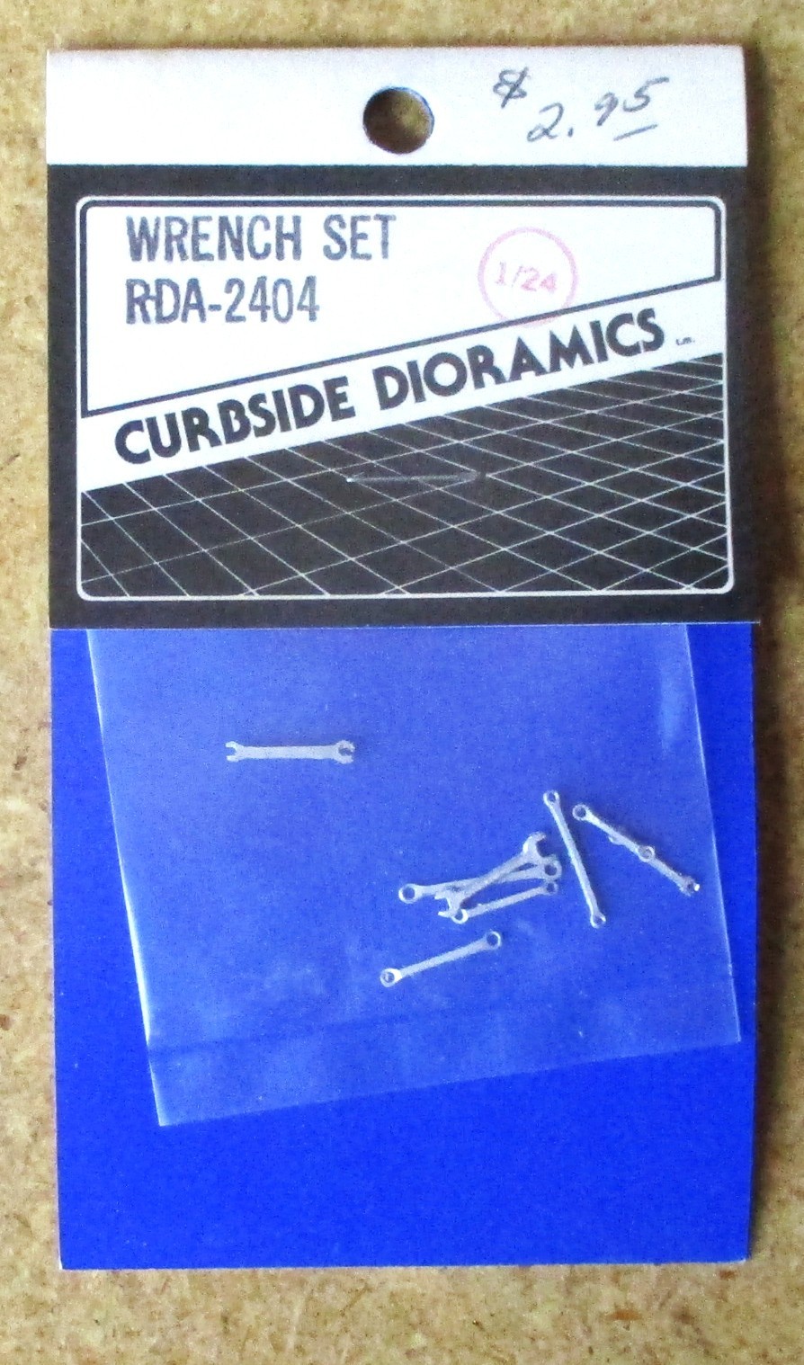 CURBSIDE DIORAMICS WRENCH SET RARE 1:24 RDA-2404