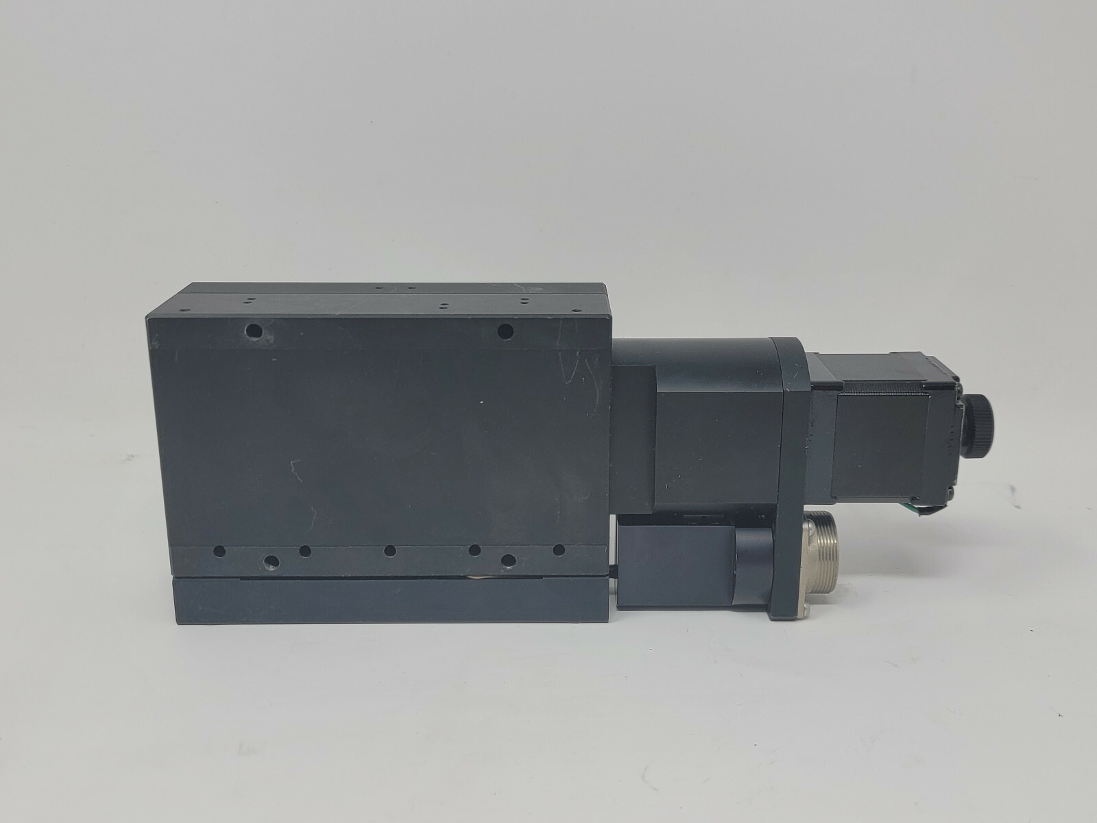 Suruga Seiki K102-60 Motorized X-Axis Cross Roller Guide Positioning Stage