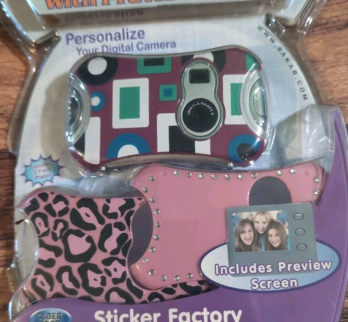CyberPix Digital Camera Kit w/Software Preview Screen 3 Face Plates NIB