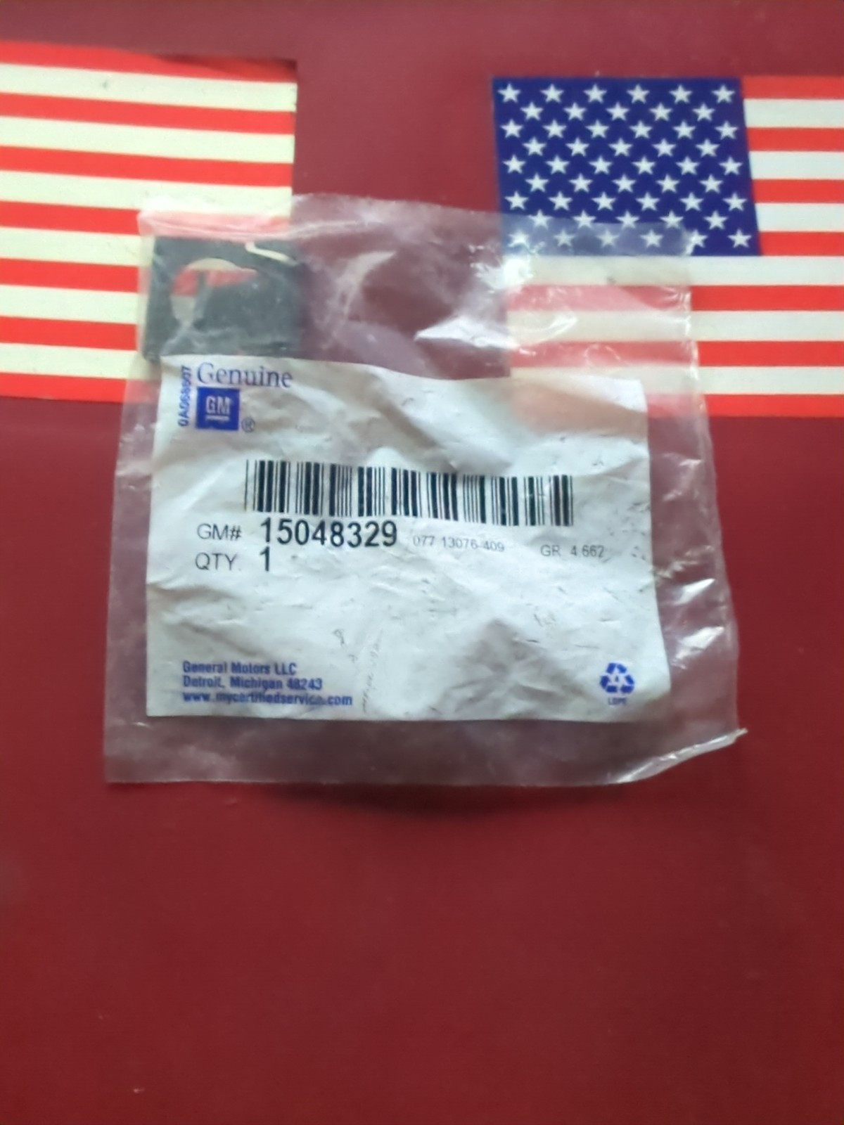 GM OEM RETAINER 15048329