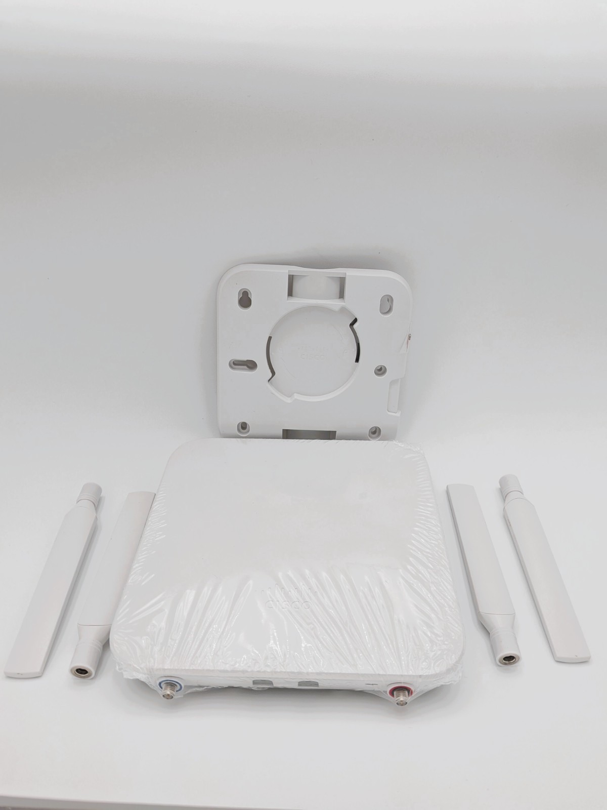Cisco Meraki MG41E Cellular Gateway MG41E-HW - UNCLAIMED - 5 Star Certified