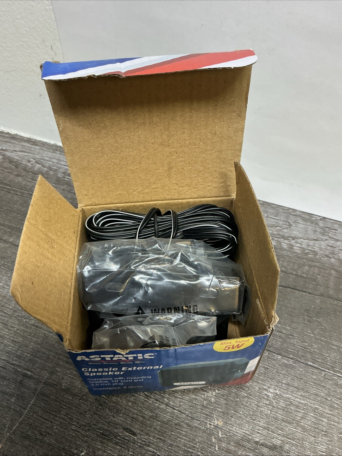 Astatic 302-VS4 5W Noise Cancelling External Cb Speaker