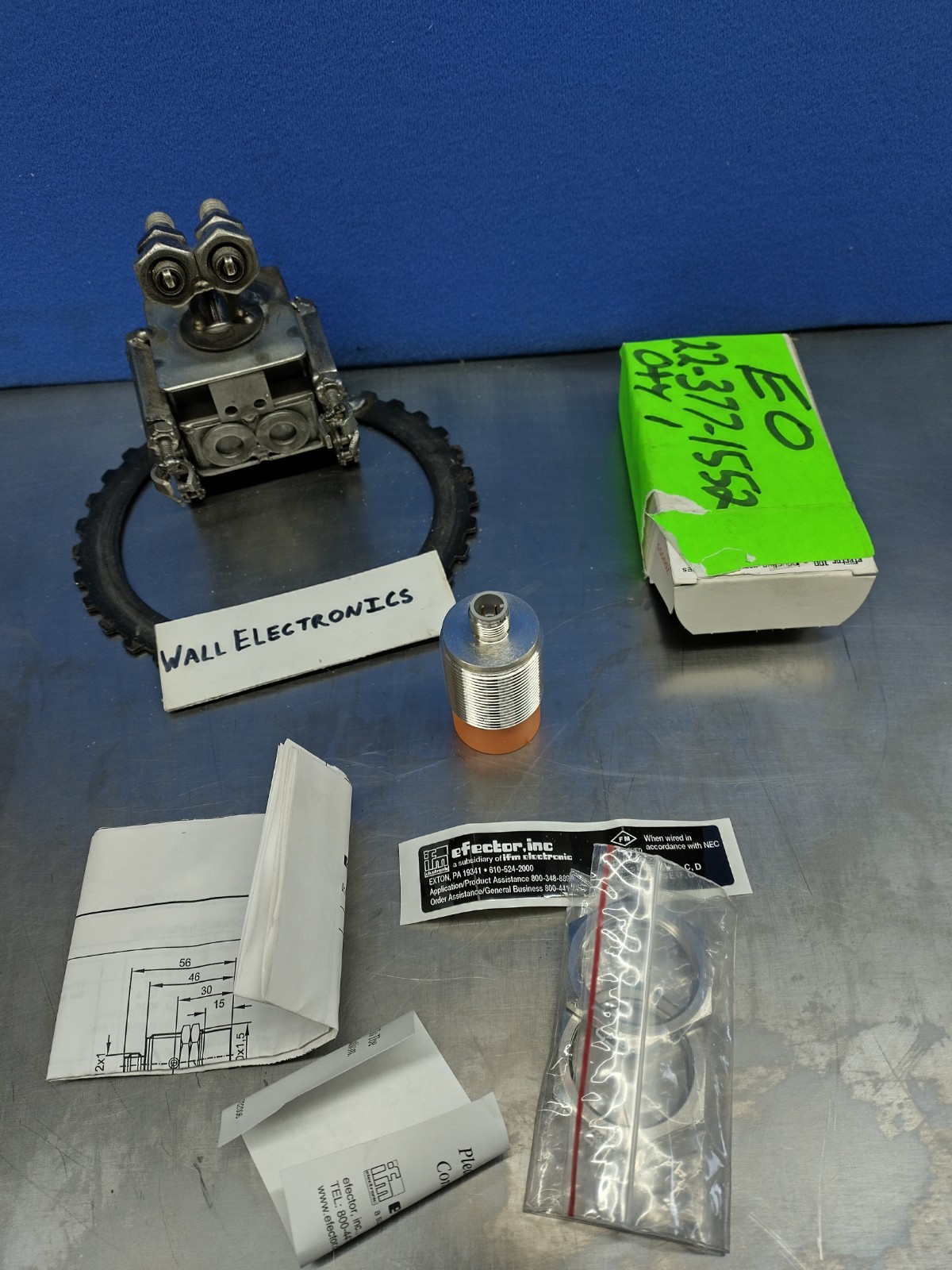 IFM Efector IIB3015-BPKG/US Proximity Sensor II5746 =NIB=