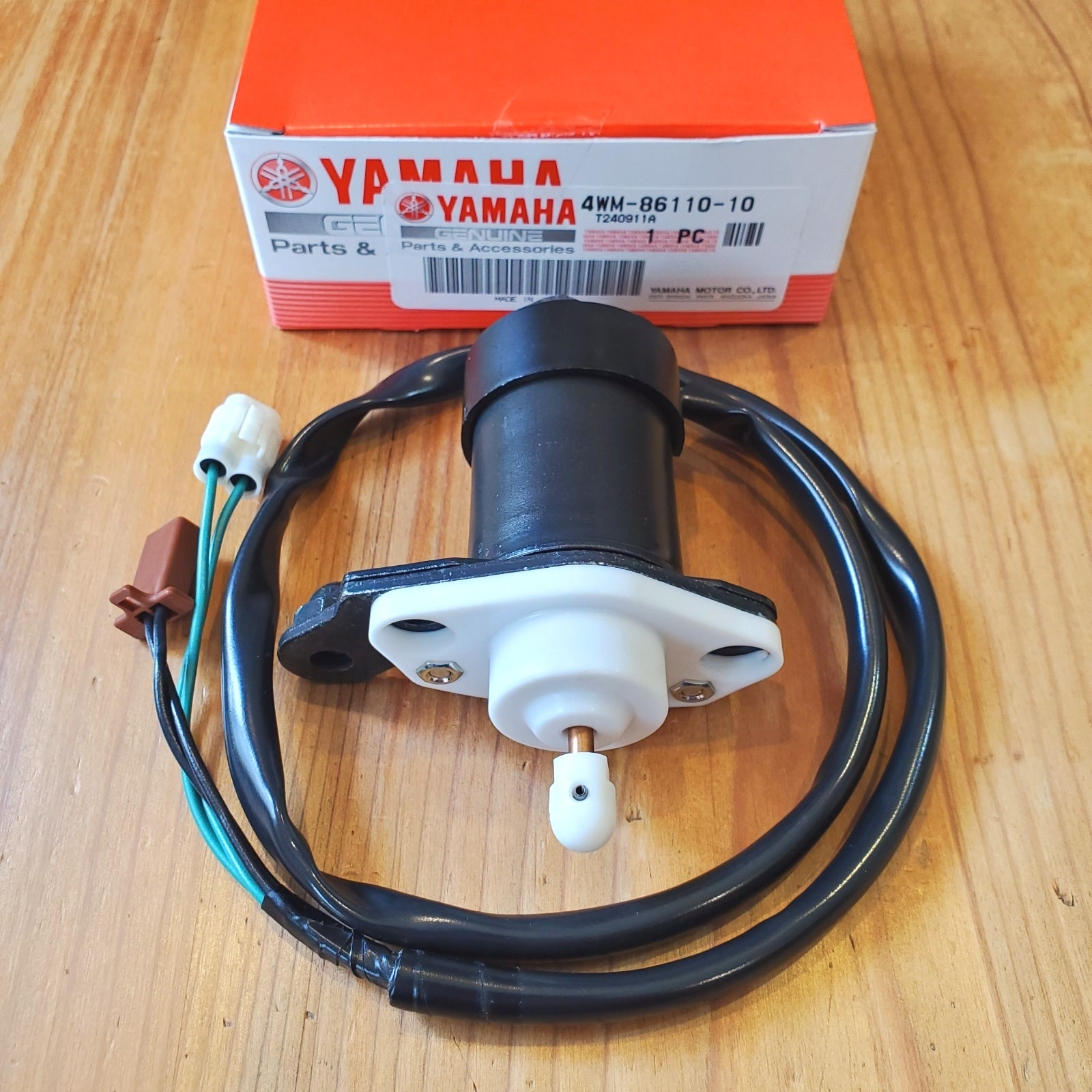 Yamaha Genuine Solenoid for 1999-2003 XV1600 ROAD STAR 4WM-86110-10-00 NEW