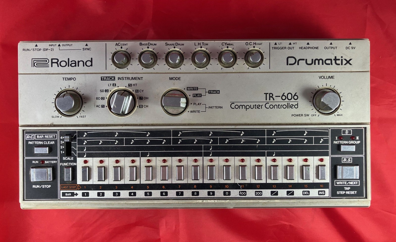 Roland TR-606 Drumatix Drum Machine Original for Parts Not Working