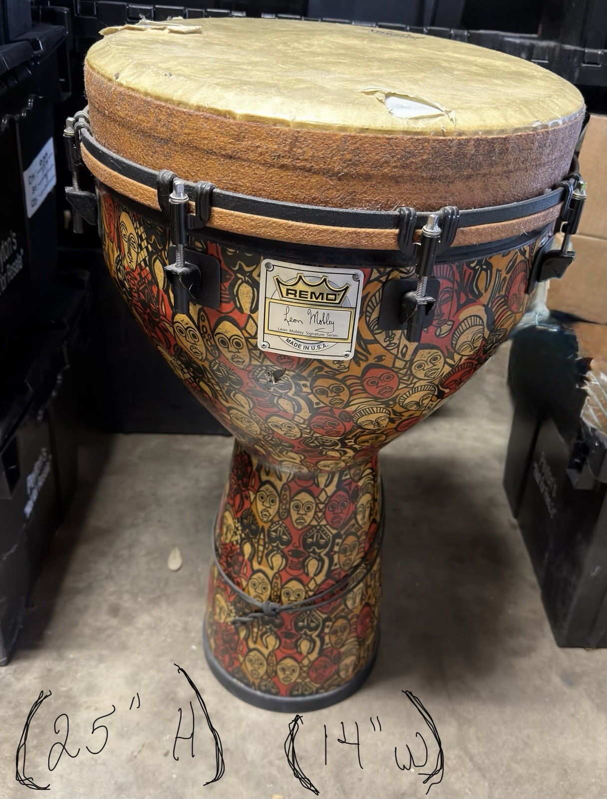 Remo Signature Leon Mobley Mondo Djembe Drum 24” Multi-Mask Design