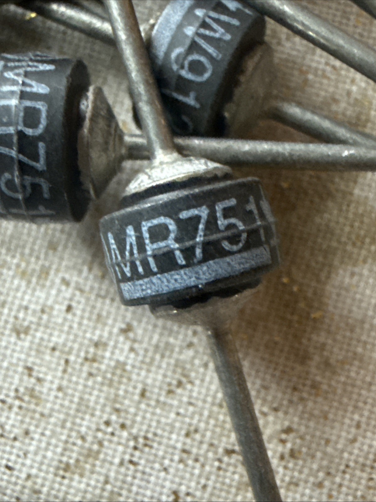 **  Quantity 2  **   Motorola MR751