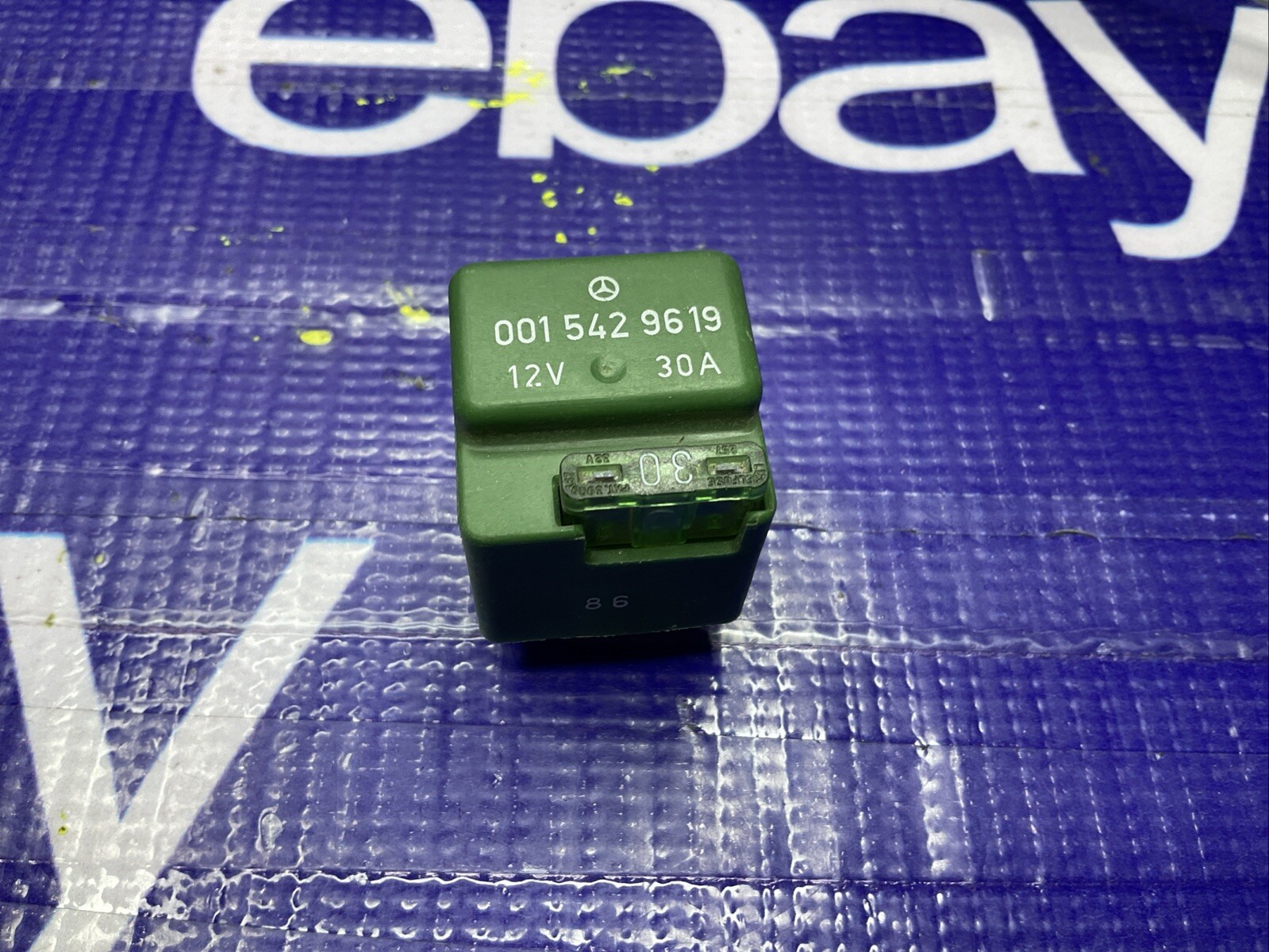 Genuine Mercedes Benz Multi Purpose 30A Relay 0015429619 W124 R129 W201 W202