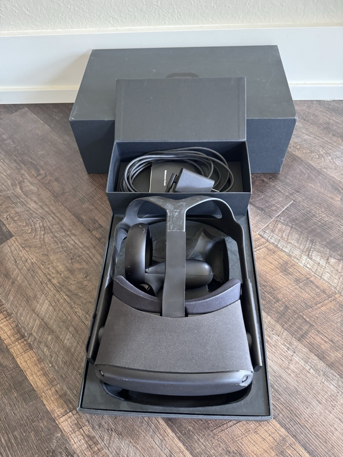 Meta Oculus Quest 1 128GB VR Headset w/ Box, 1 Controller & Charger (Read Desc.)