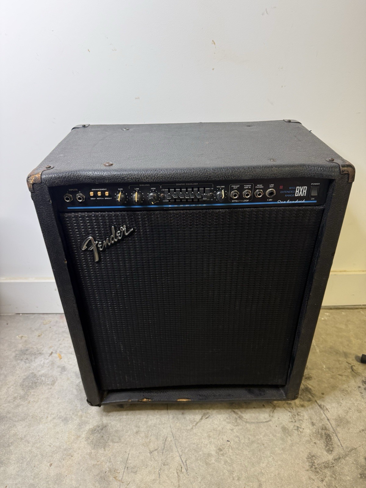 Vintage 90’ Fender BXR One Hundred 100 1x15-inch 100 Watt Bass Amp Amplifier