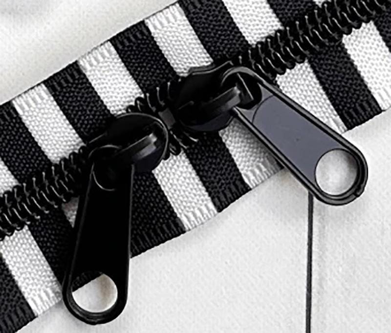 Black & White 30" Zipper Black Size 5 by Stitch Supply, SSCZ05
