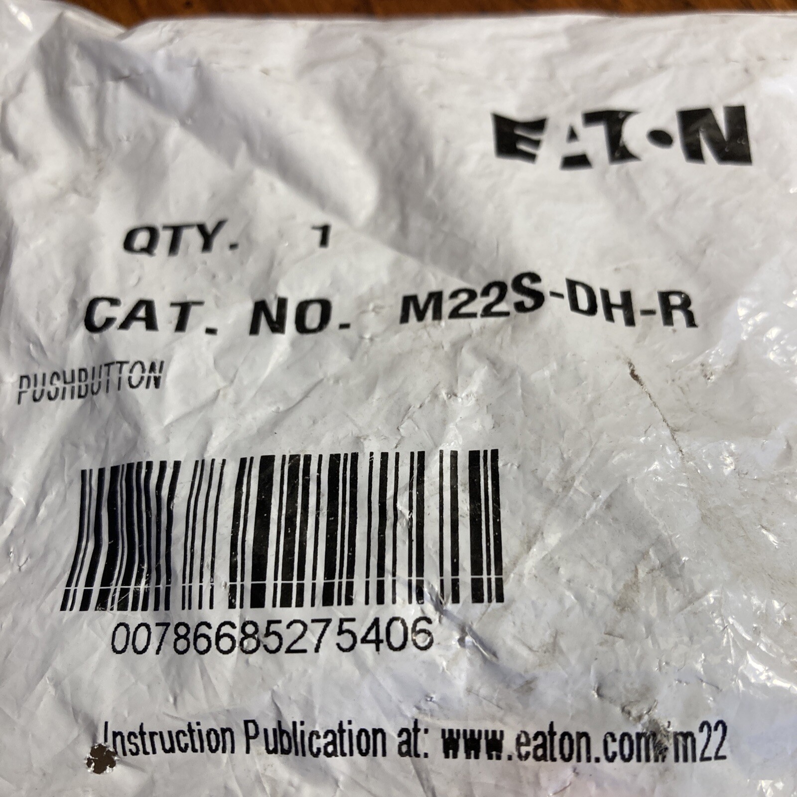 *NEW* EATON M22S-DH-R Red Push Button M22S DH R M22
