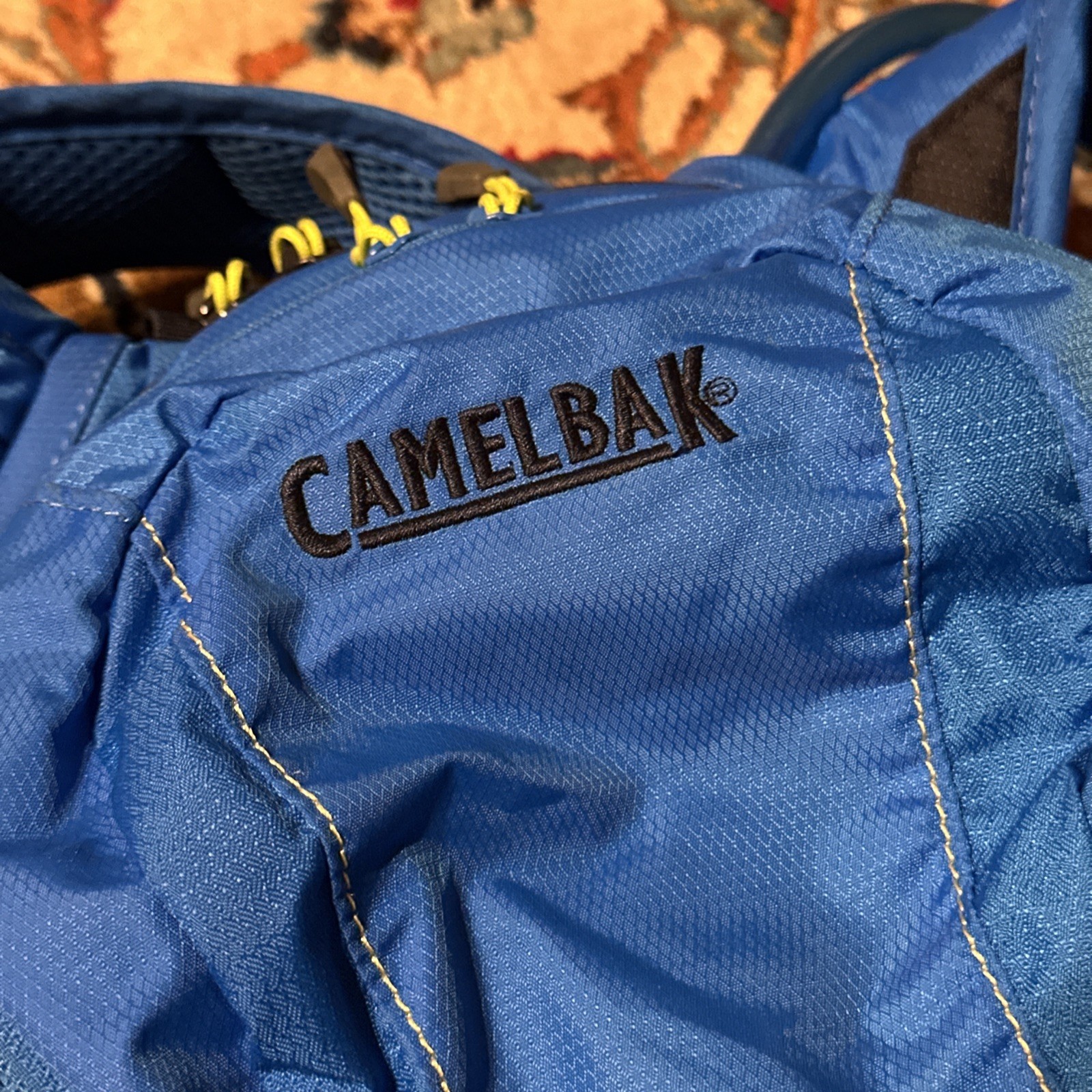 Camelbak Lobo Blue/Black Hydration Pack Hiking Trail Backpack