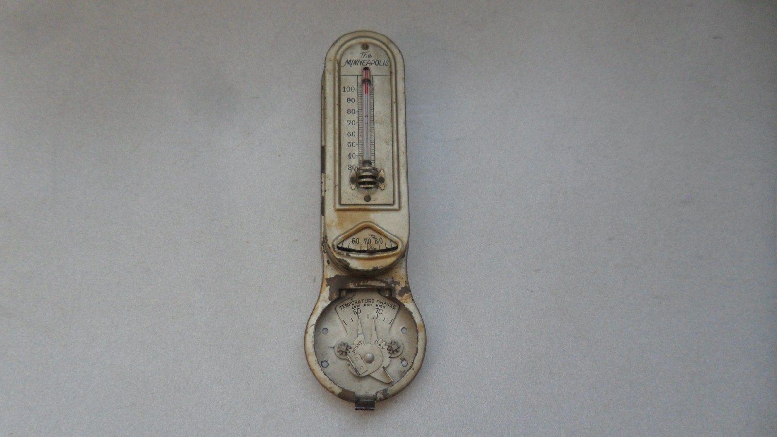 Vintage Minneapolis Wall Thermostat Heat Regulator Missing Clock Parts 02BA2 IL